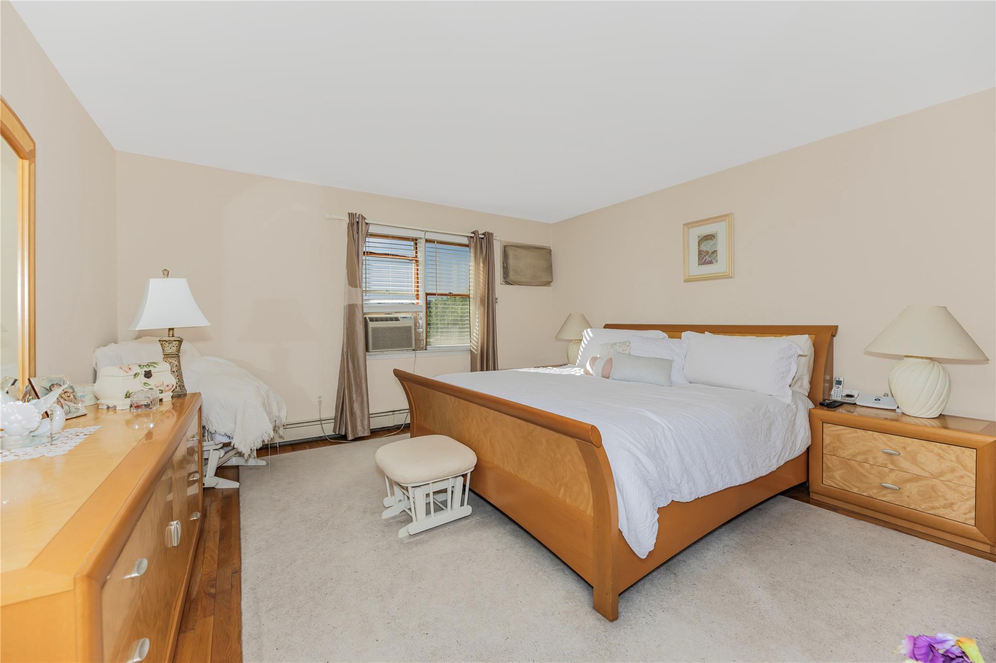 43 Dunston Avenue, Yonkers, NY 10701