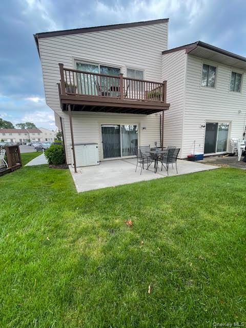 650 Newbridge Road # 33, East Meadow, NY 11554