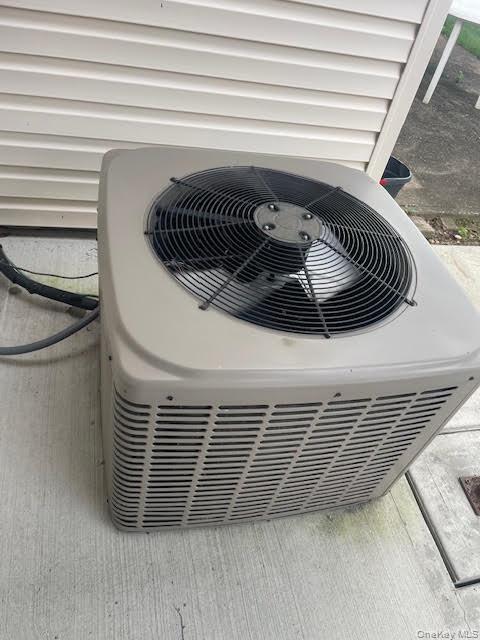 650 Newbridge Road # 33, East Meadow, NY 11554