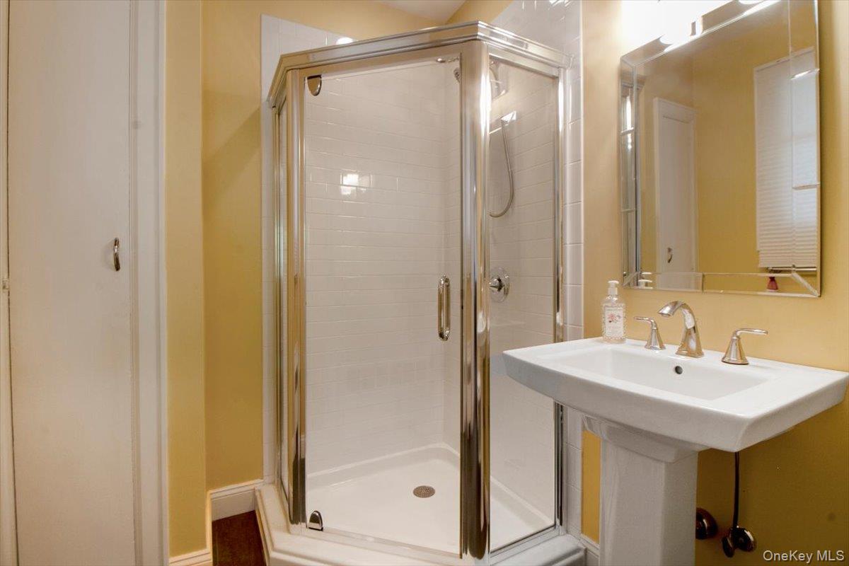 110 Edgemont Road, Scarsdale, NY 10583