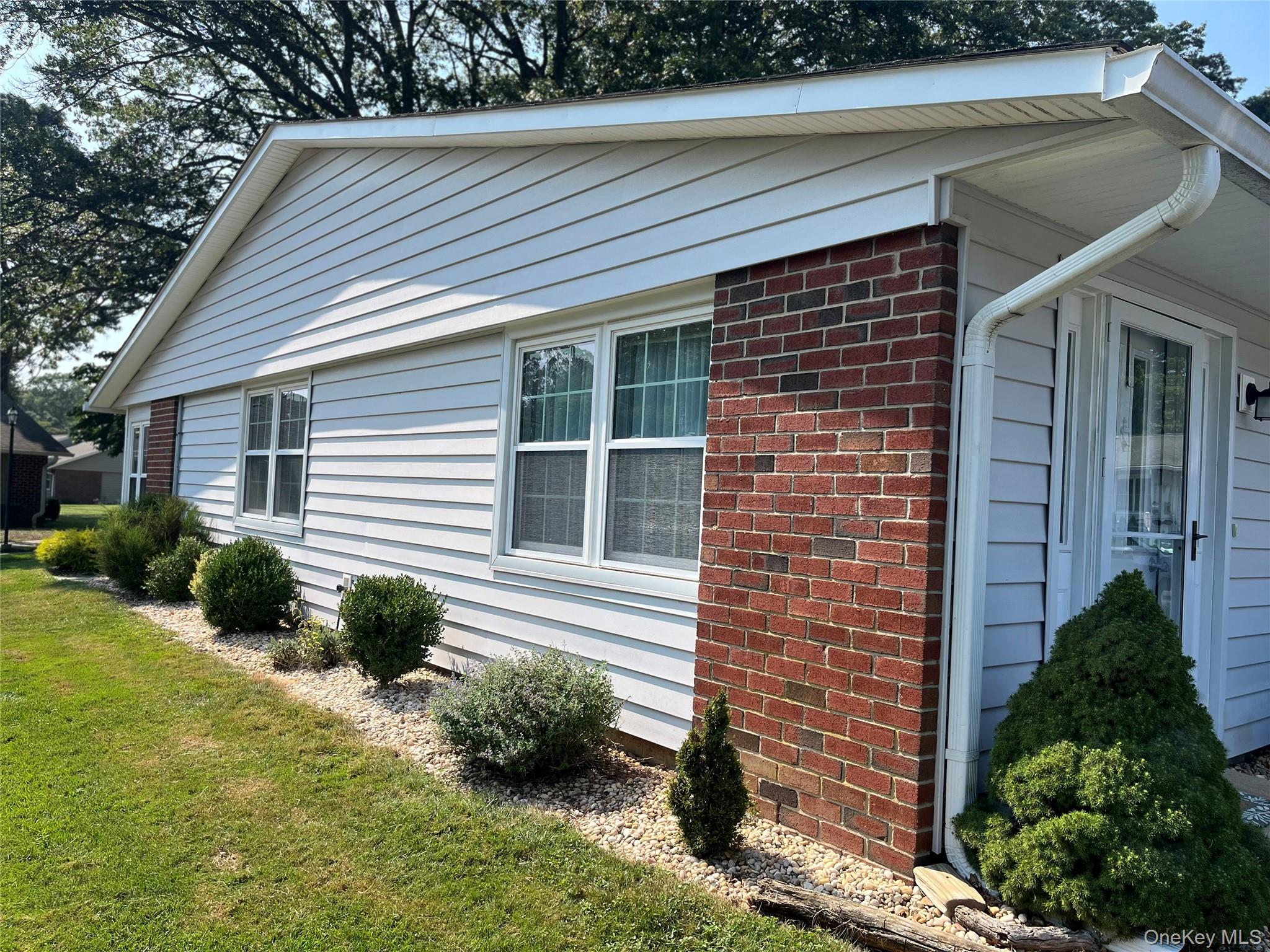 186 Ventry Court # D, Ridge, NY 11961