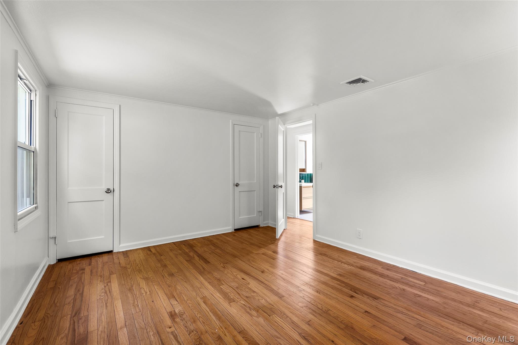 3 Bridge Road, Setauket, NY 11733