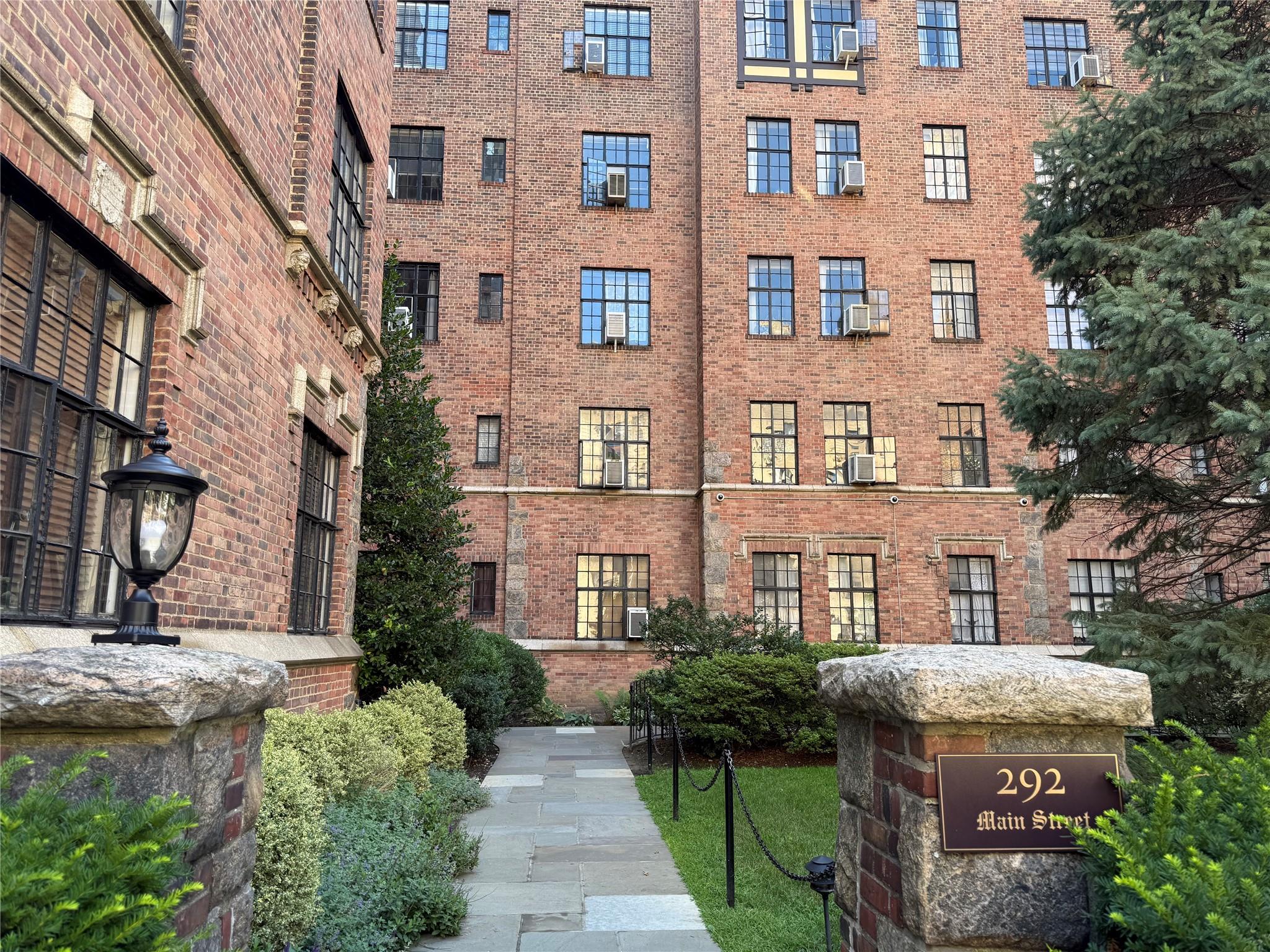 292 Main Street # 5H, White Plains, NY 10601