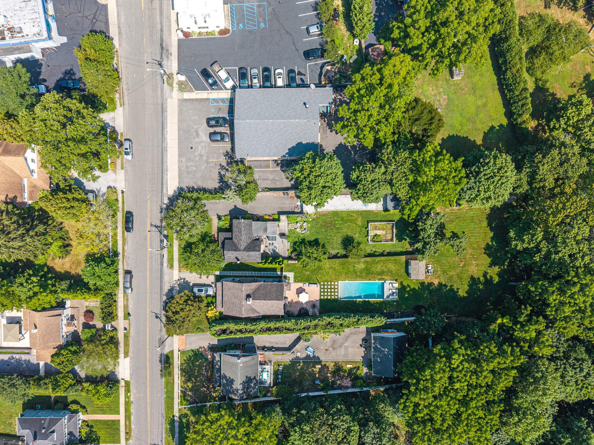 7 Atlantic Avenue, East Moriches, NY 11940