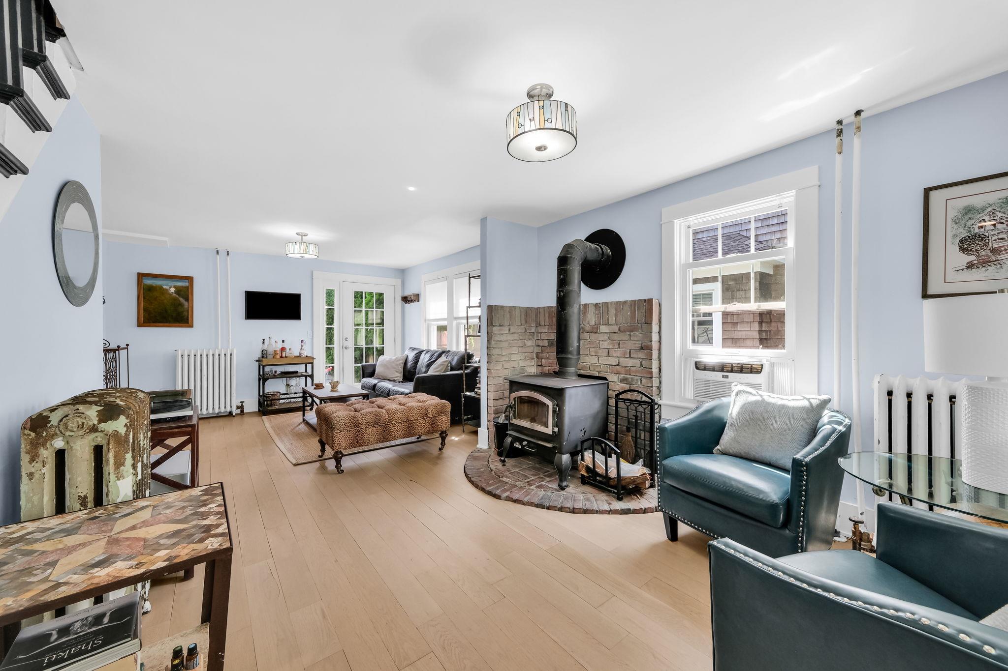 7 Atlantic Avenue, East Moriches, NY 11940