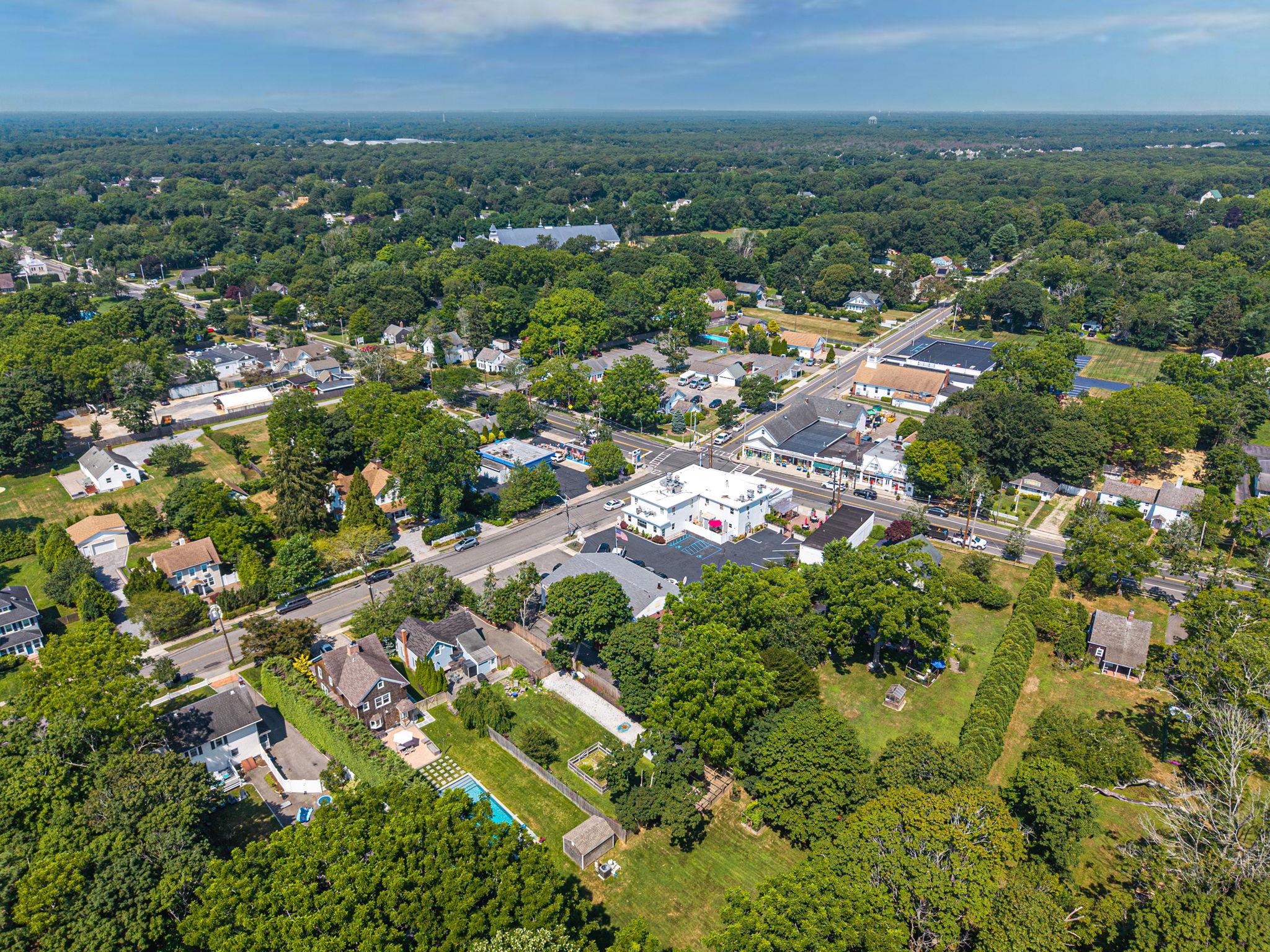 7 Atlantic Avenue, East Moriches, NY 11940