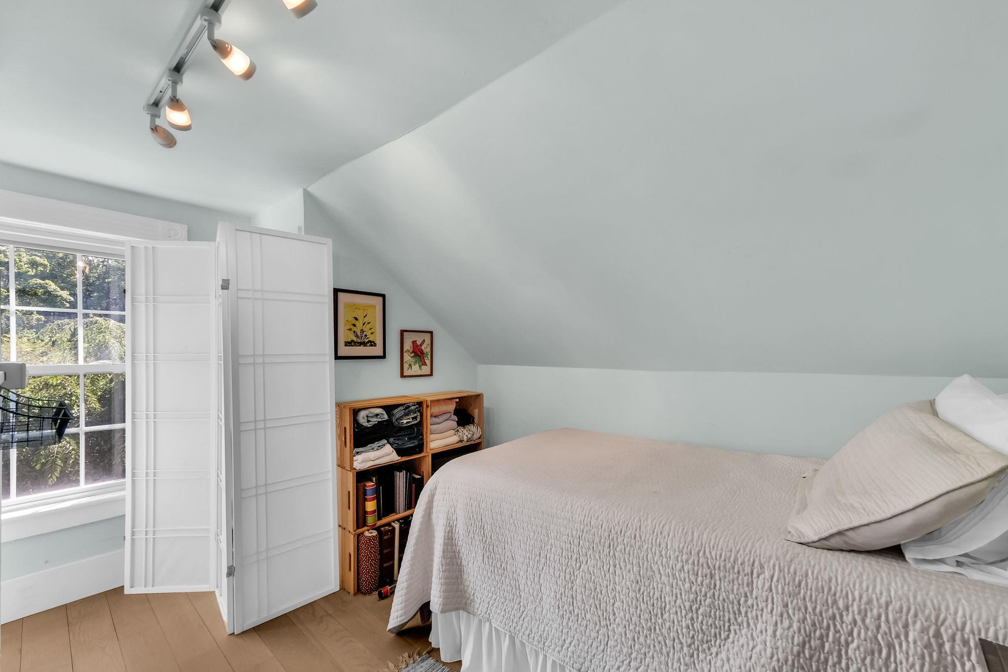 7 Atlantic Avenue, East Moriches, NY 11940