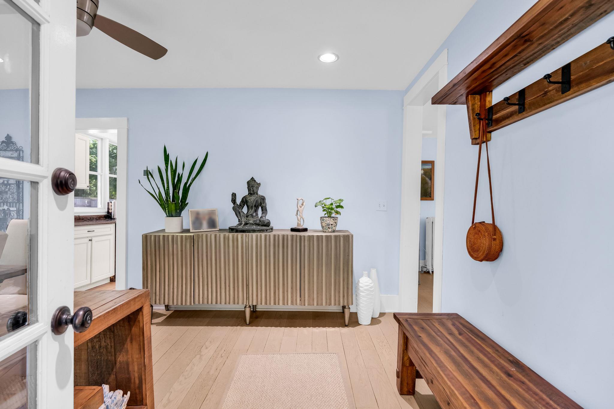 7 Atlantic Avenue, East Moriches, NY 11940