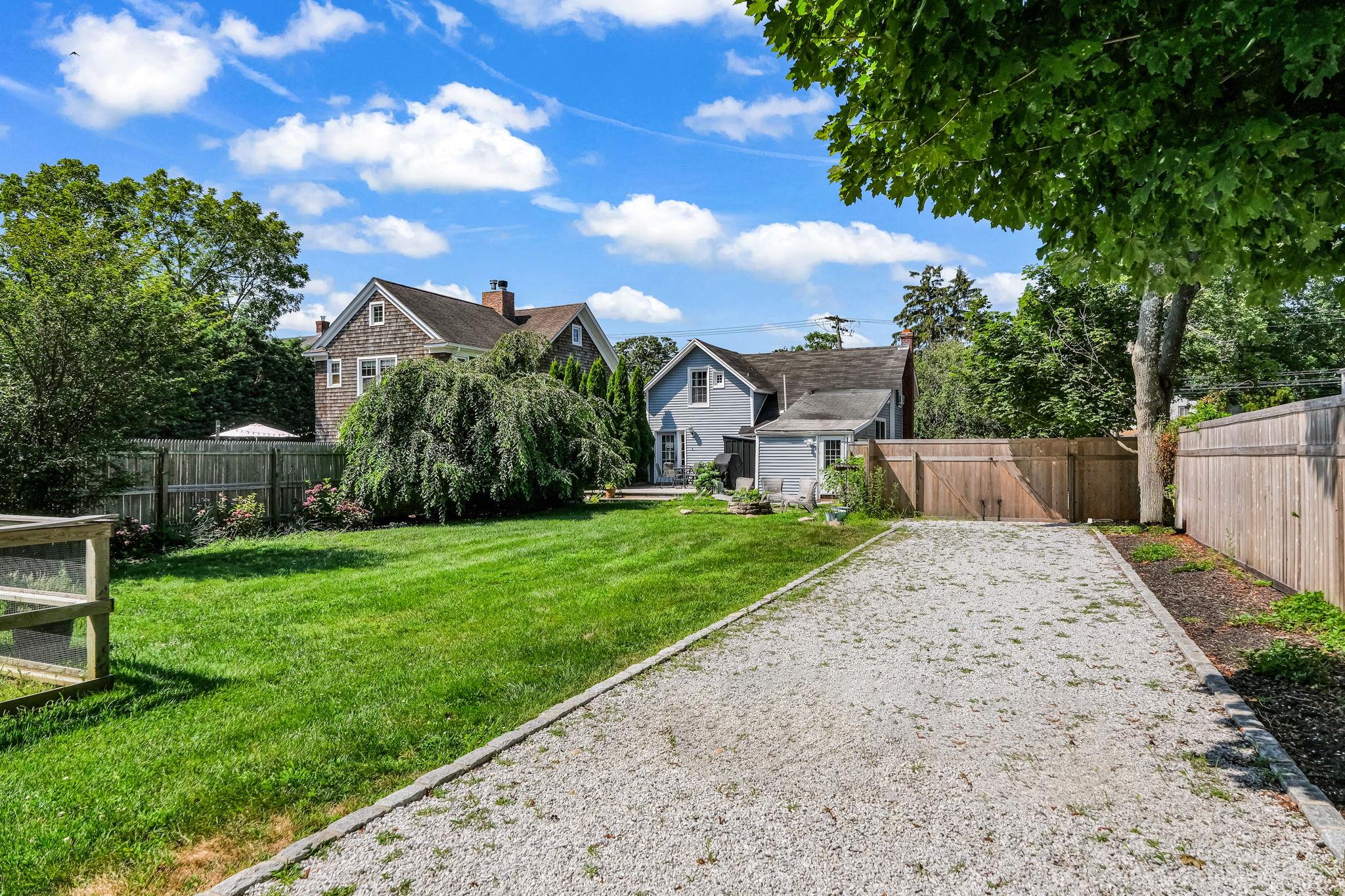 7 Atlantic Avenue, East Moriches, NY 11940