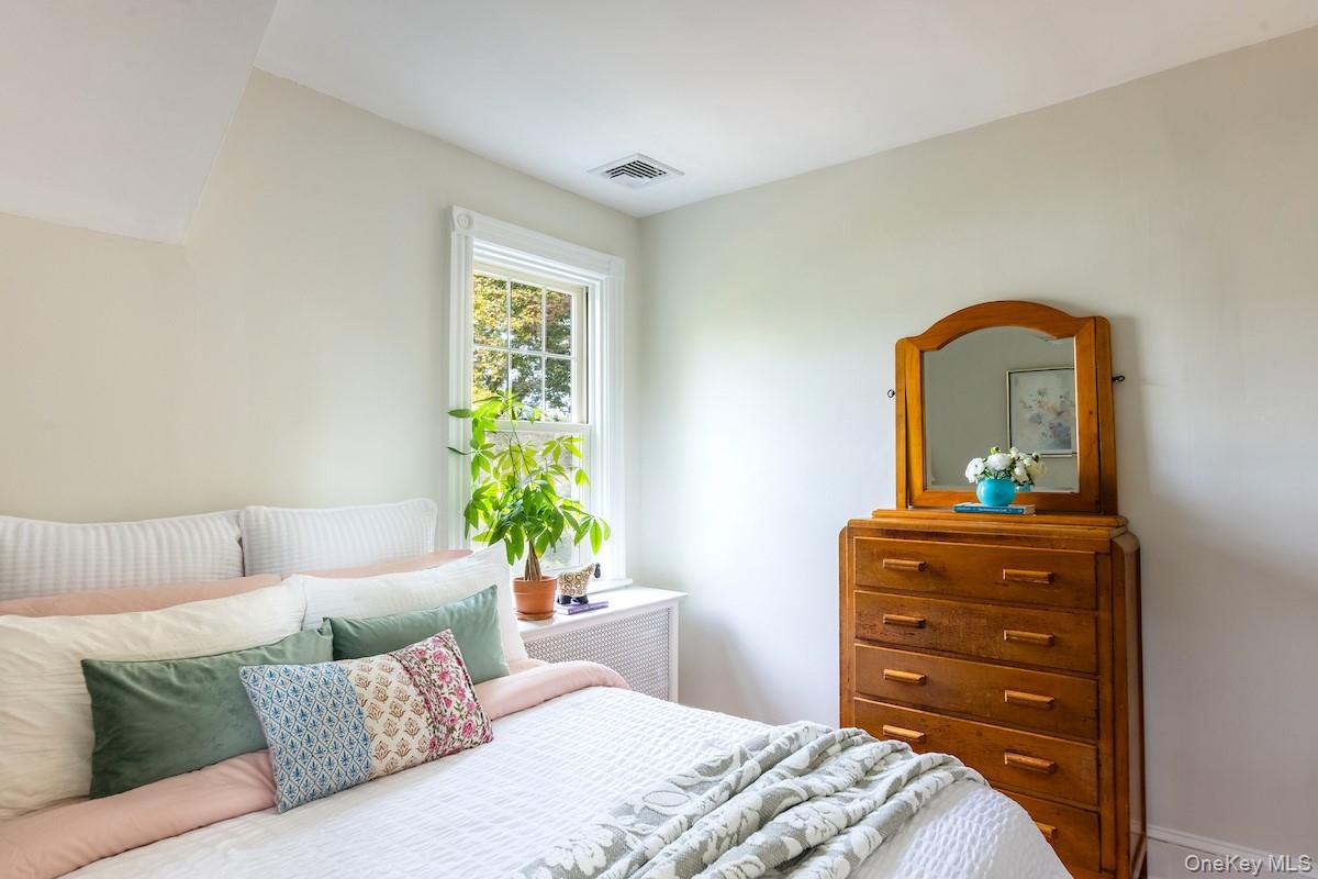 50 Belden Avenue, Dobbs Ferry, NY 10522