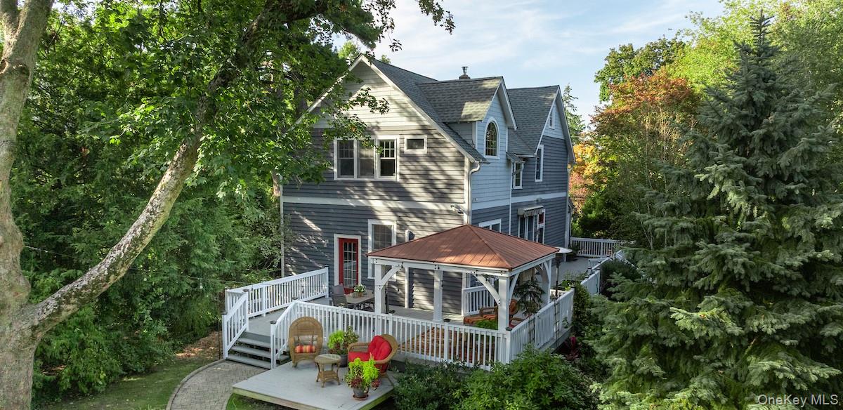 50 Belden Avenue, Dobbs Ferry, NY 10522