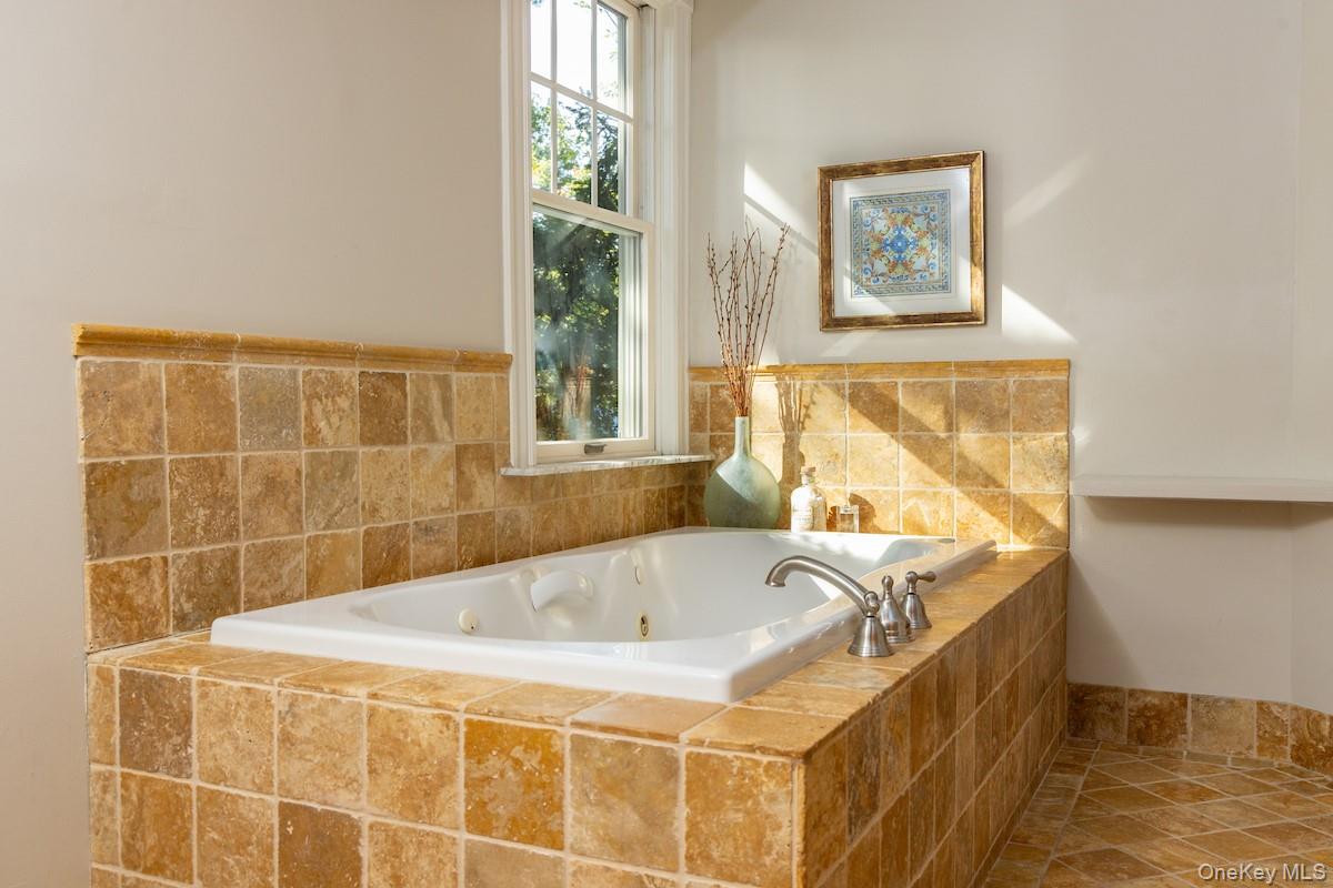 50 Belden Avenue, Dobbs Ferry, NY 10522