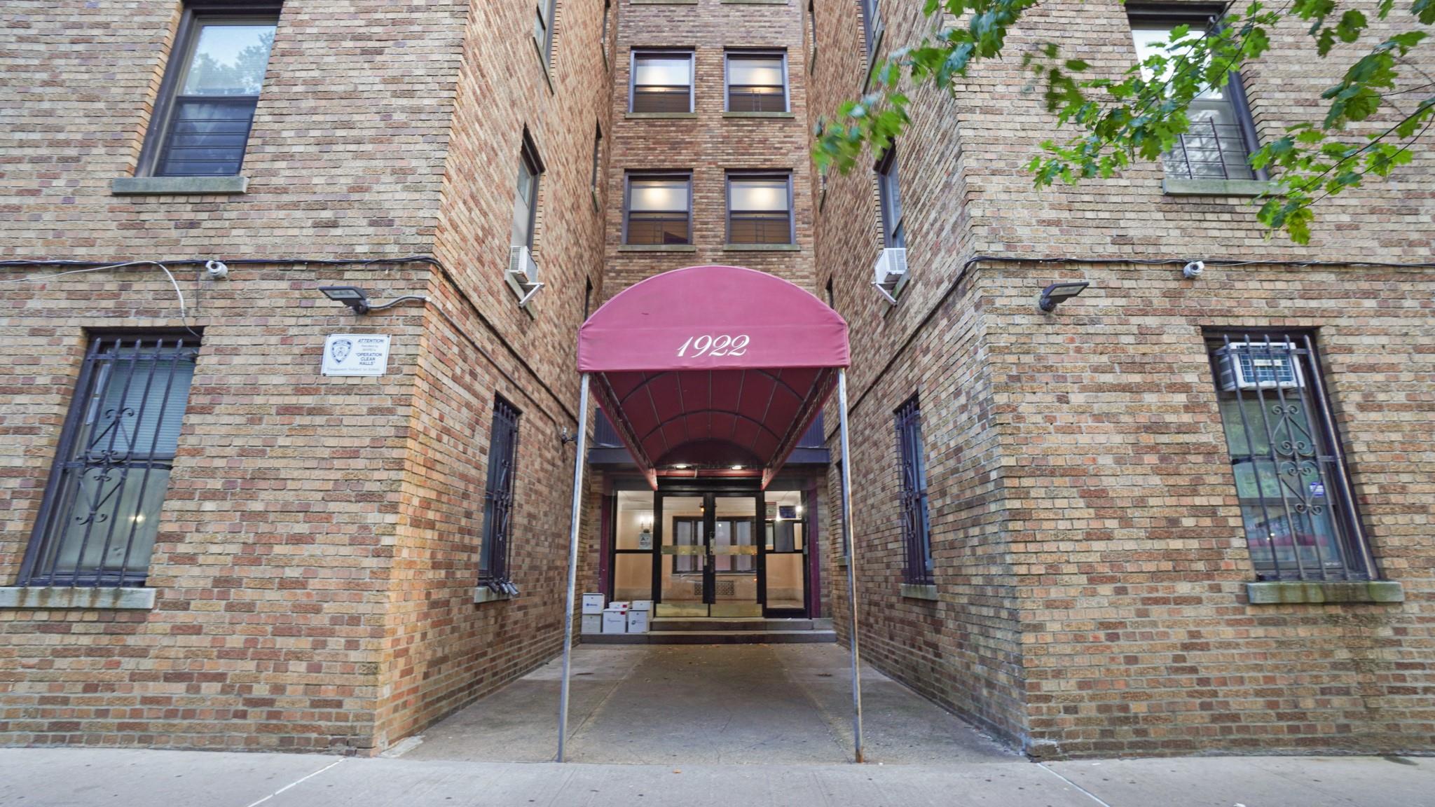 1922 McGraw Avenue # 6I, Bronx, NY 10462