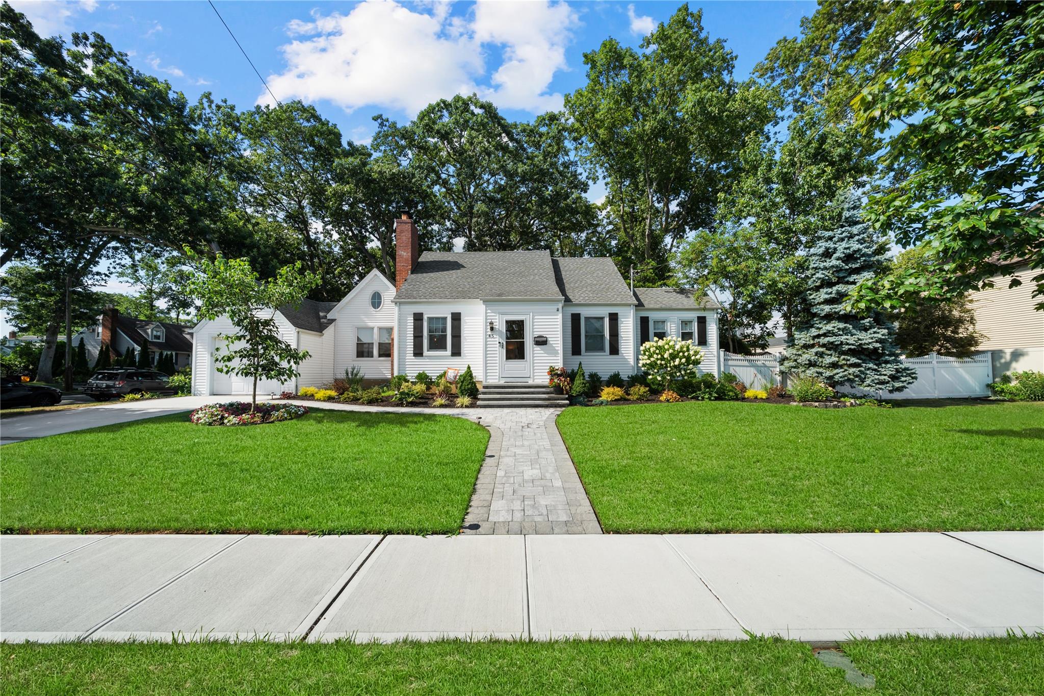 45 Sycamore Street, Massapequa, NY 11758