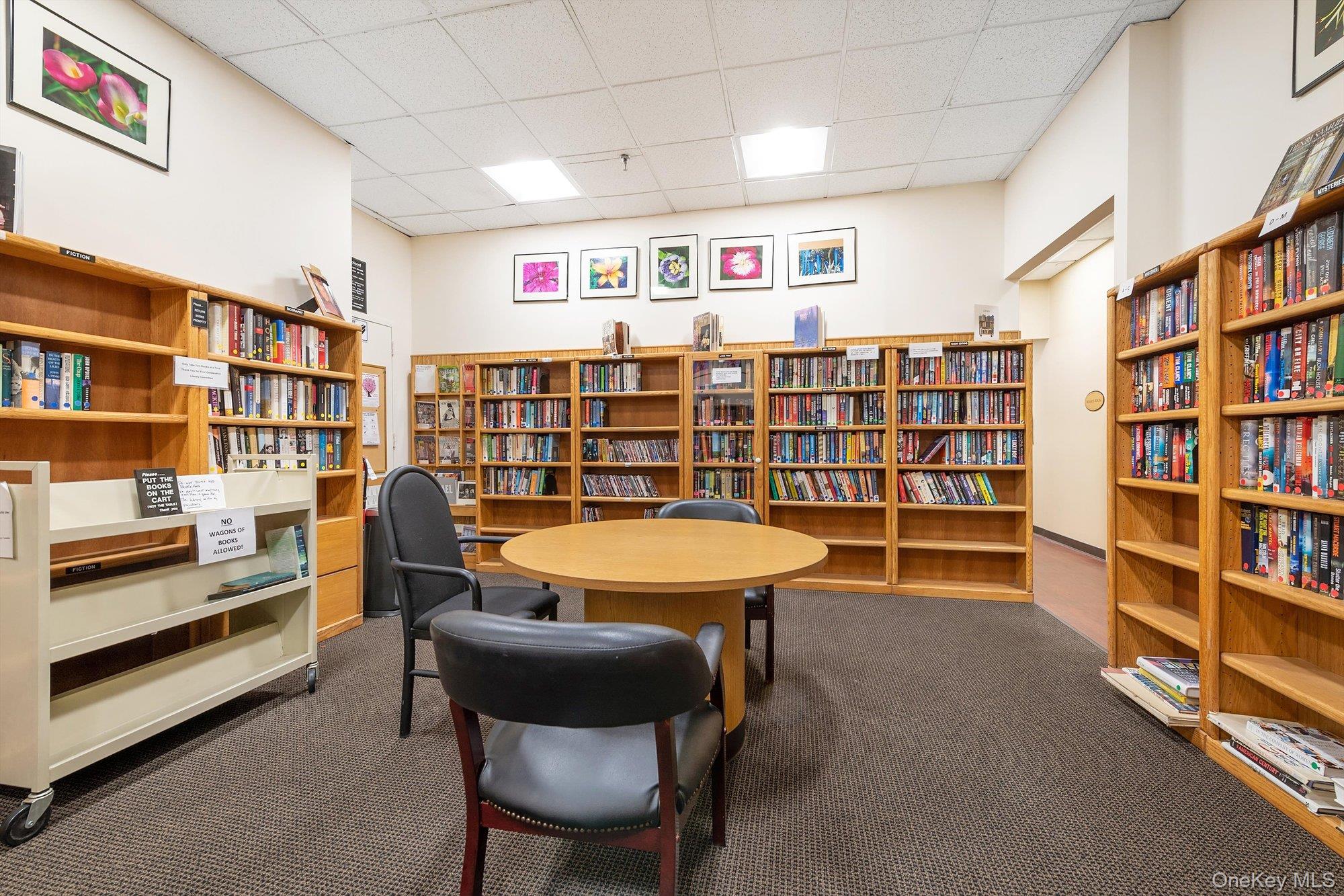 269-10 Grand Central Parkway # 4V, Floral Park, NY 11005