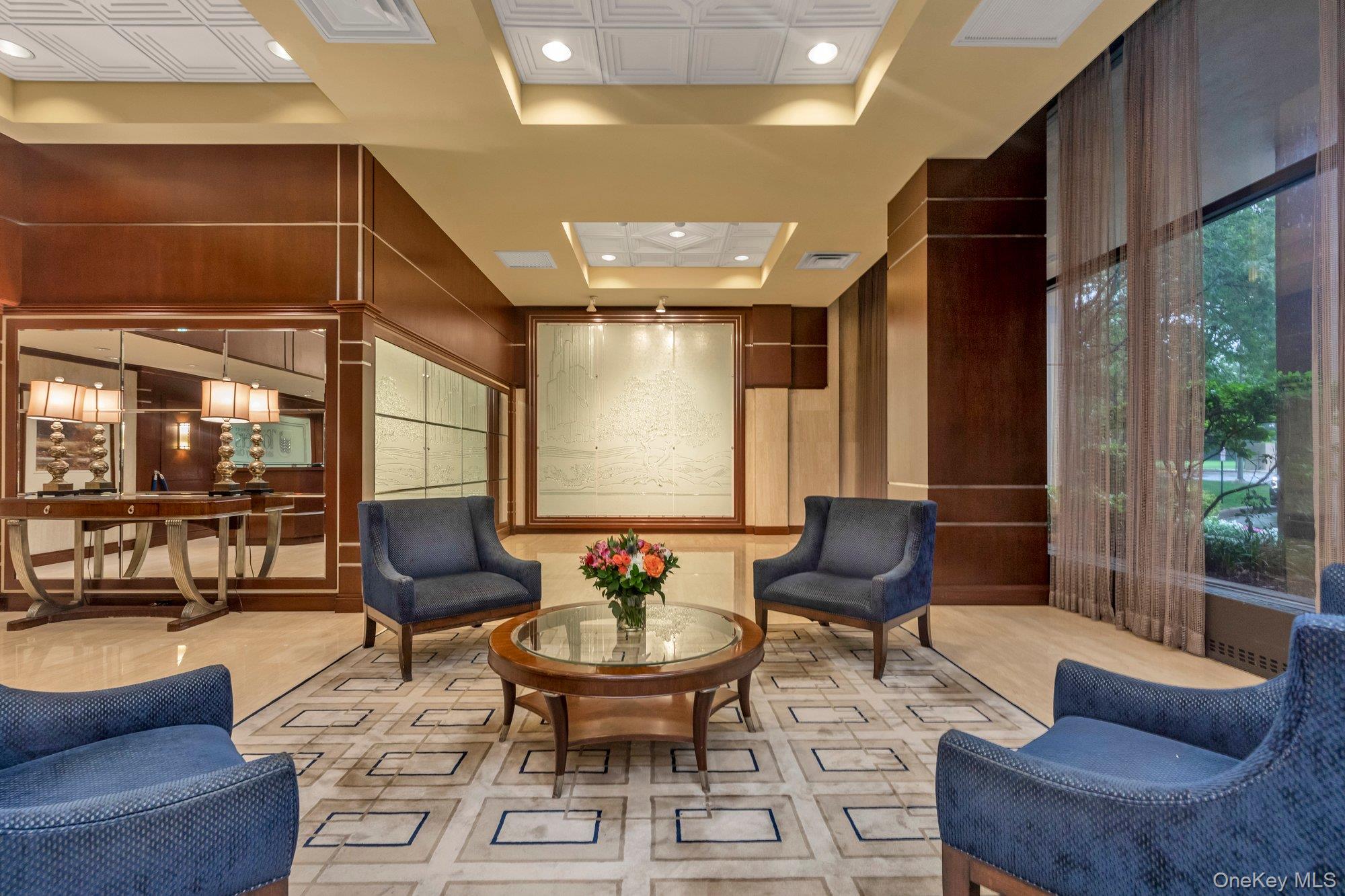 269-10 Grand Central Parkway # 4V, Floral Park, NY 11005