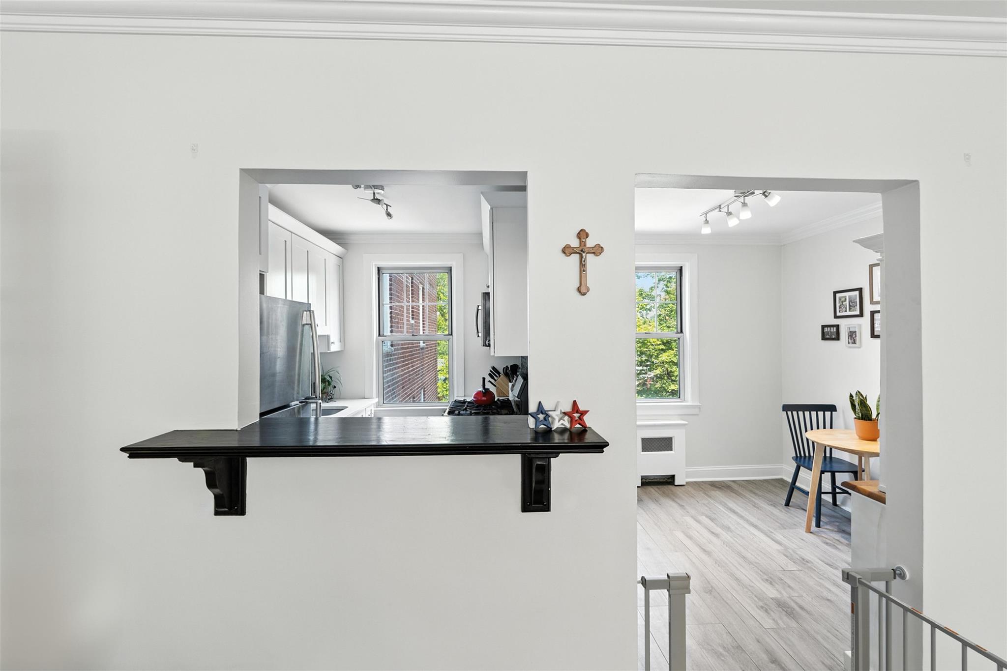 14 Soundview Avenue # 8, White Plains, NY 10606