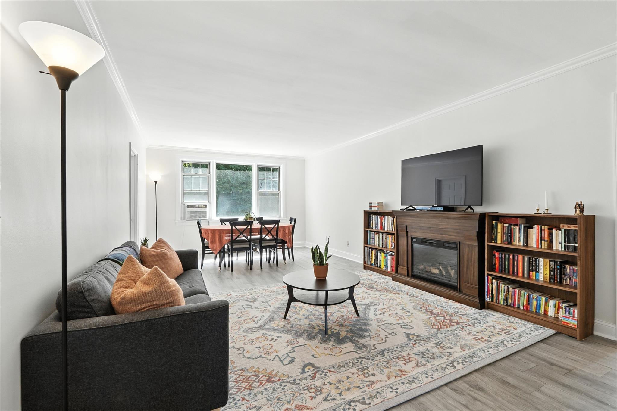 14 Soundview Avenue # 8, White Plains, NY 10606