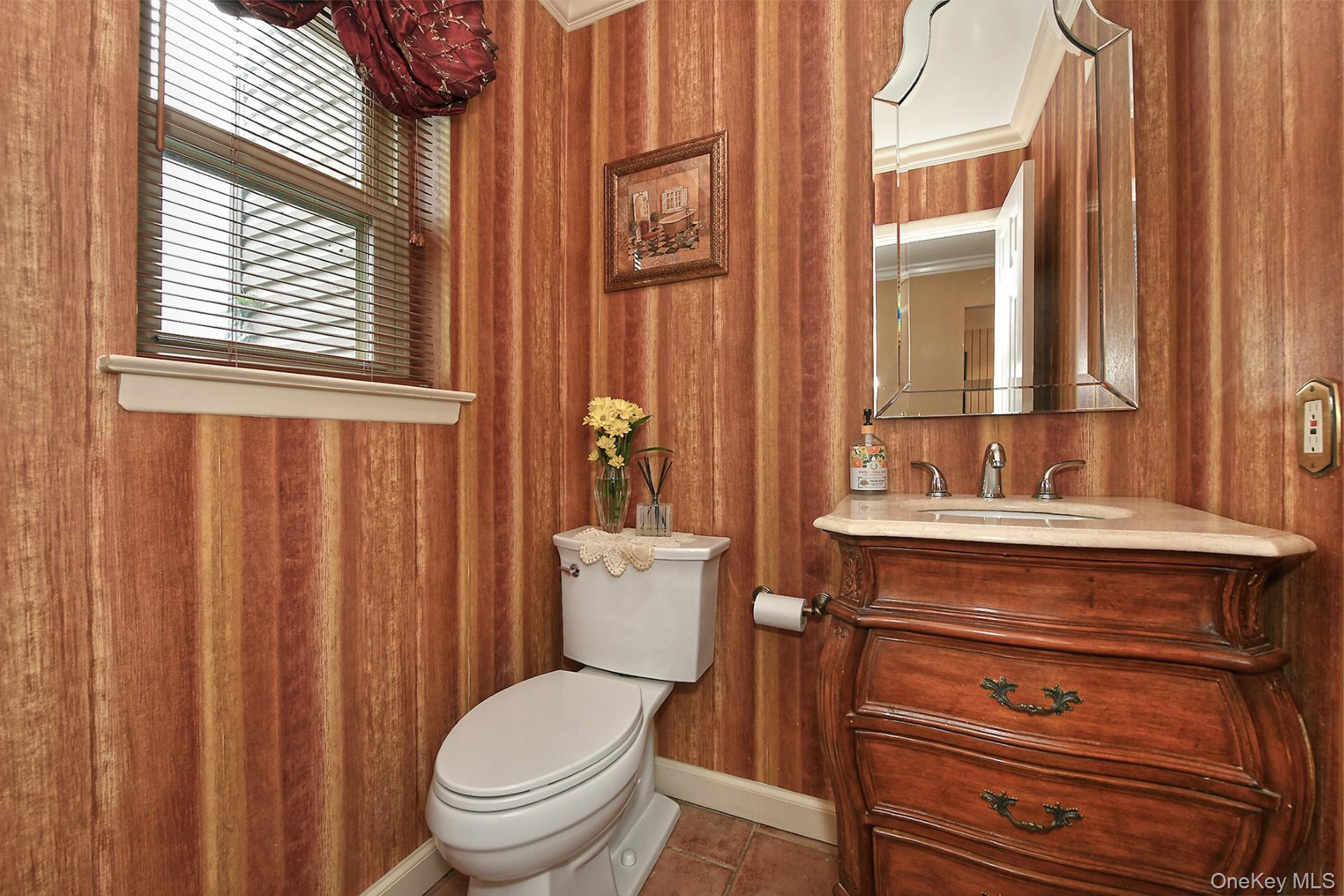 226 Oakview Avenue, Oceanside, NY 11572