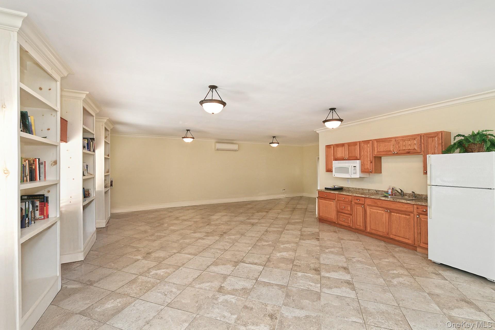 226 Oakview Avenue, Oceanside, NY 11572