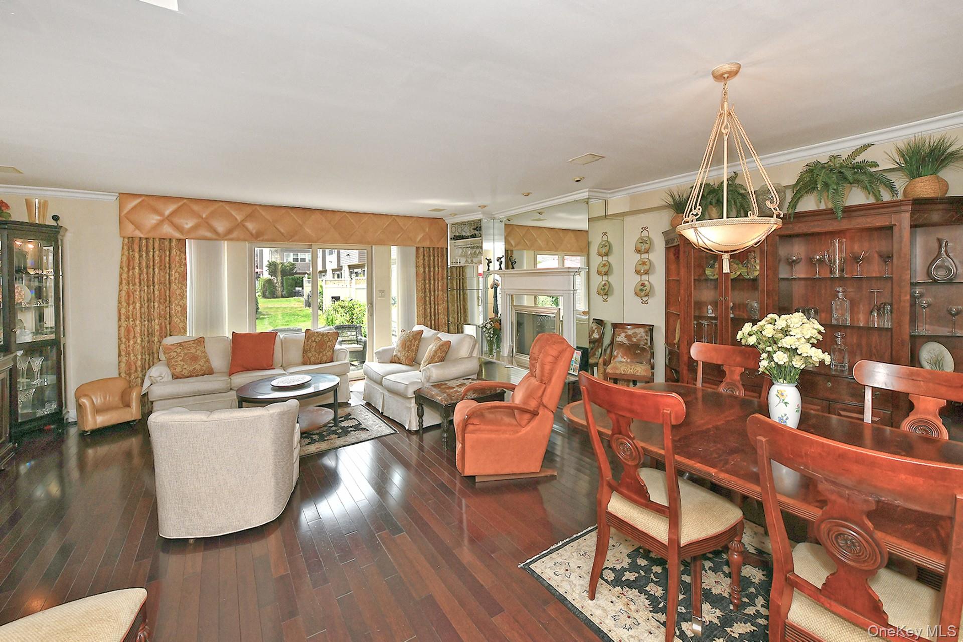 226 Oakview Avenue, Oceanside, NY 11572