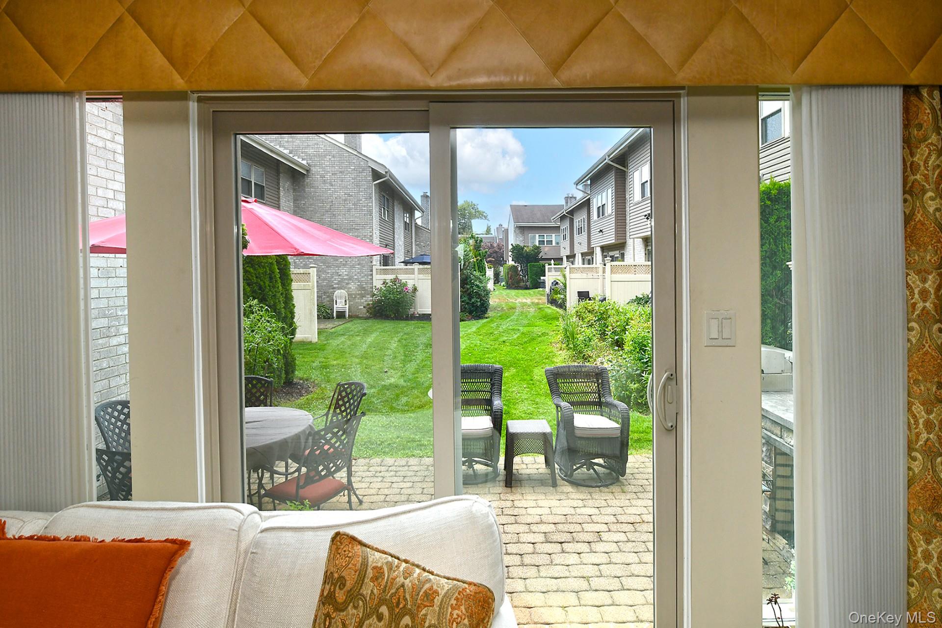 226 Oakview Avenue, Oceanside, NY 11572