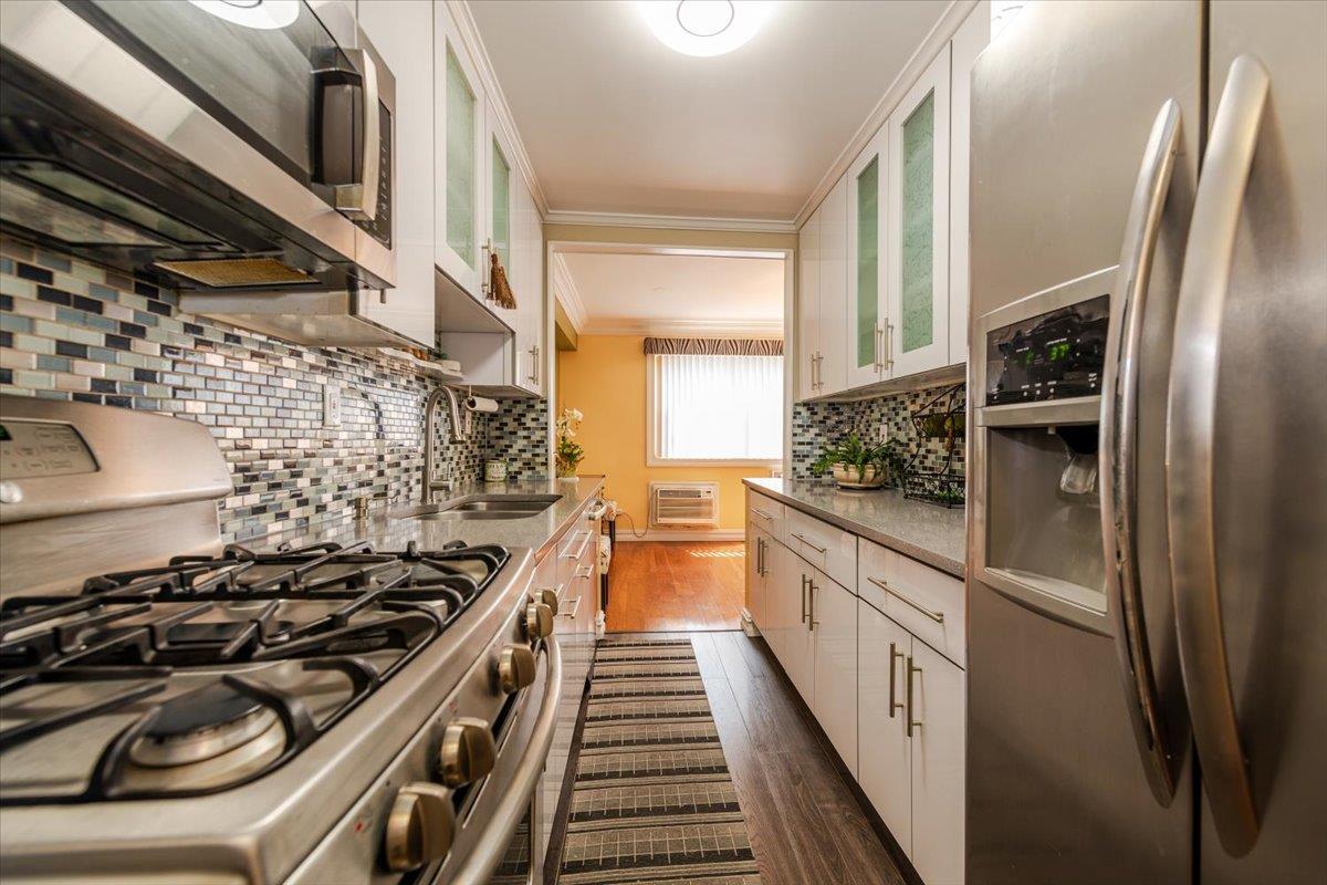 88-25 155 Avenue # 3D, Howard Beach, NY 11414