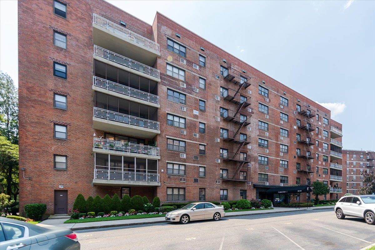 88-25 155 Avenue # 3D, Howard Beach, NY 11414