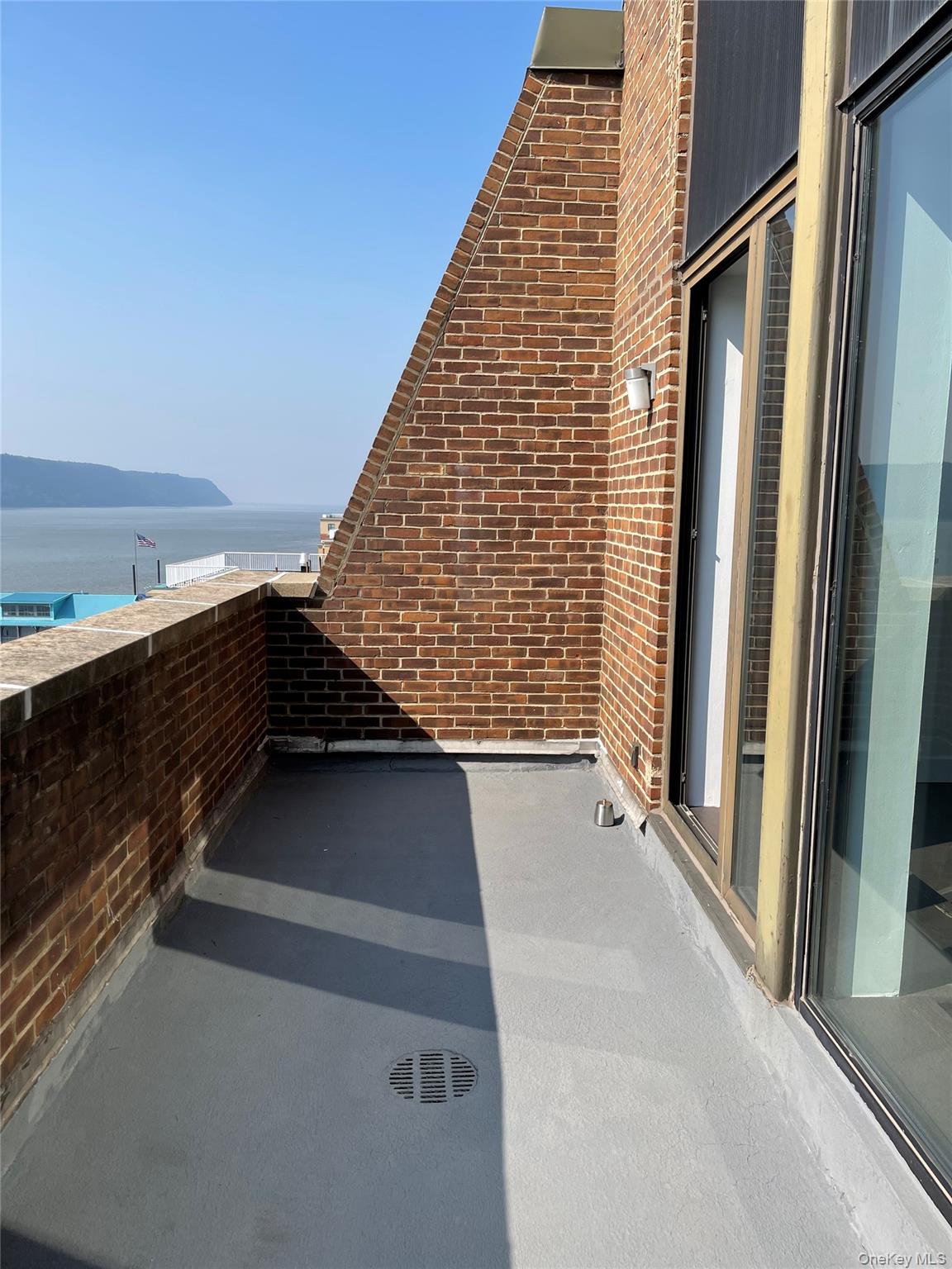 23 Water Grant Street # 10 E, Yonkers, NY 10701