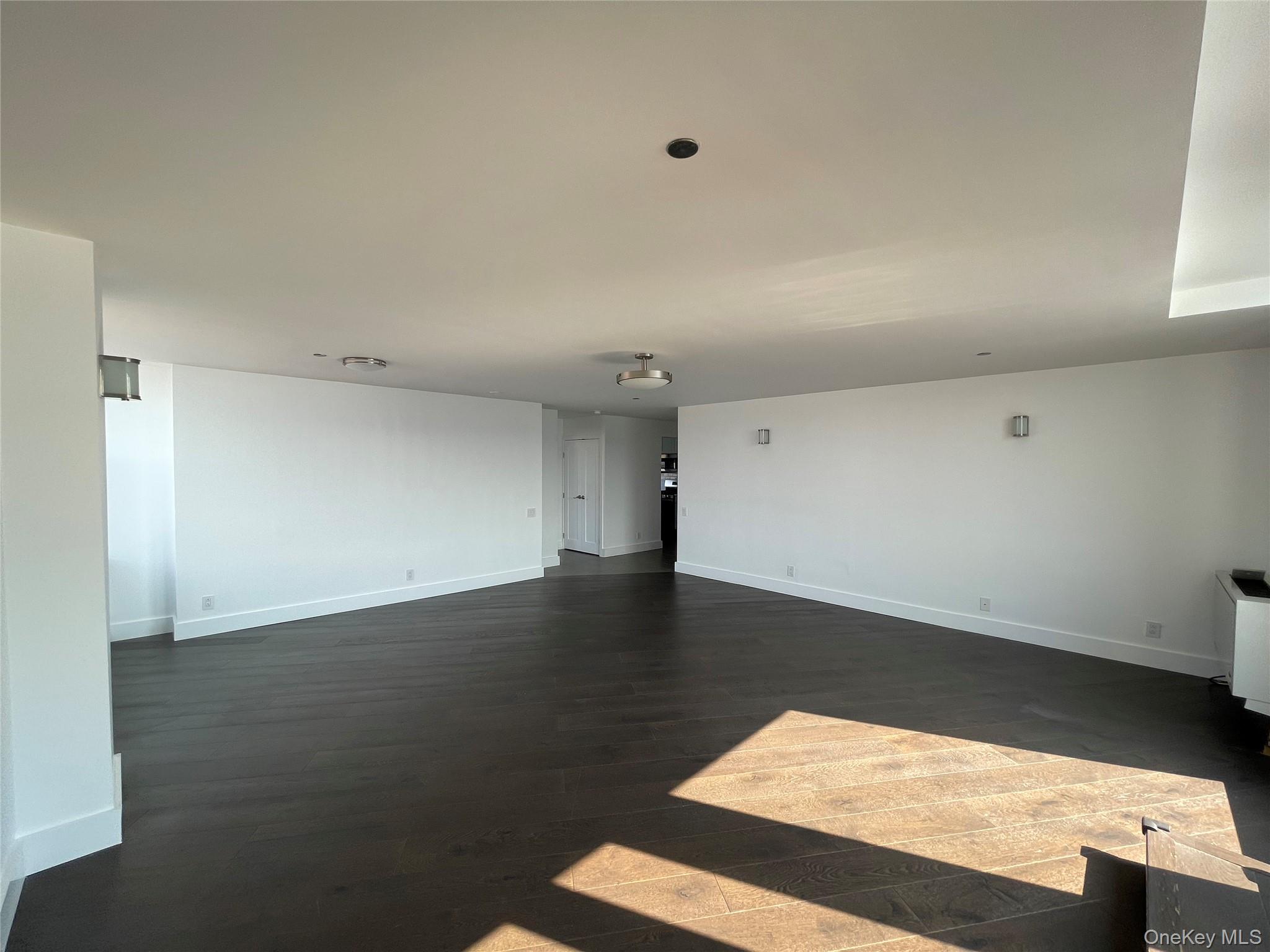 23 Water Grant Street # 10 E, Yonkers, NY 10701