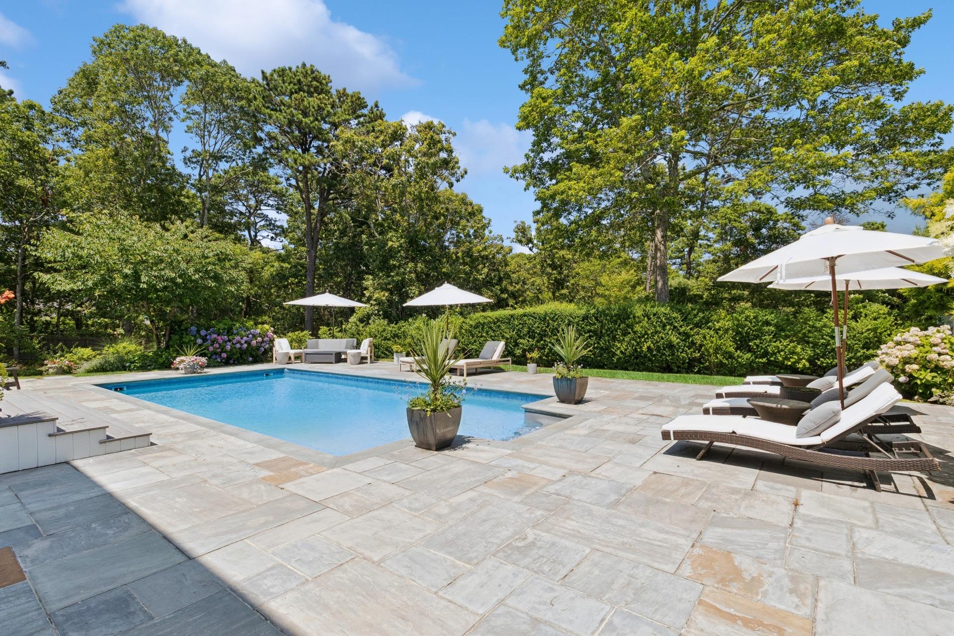 41 Cormorant Drive, Hampton Bays, NY 11946