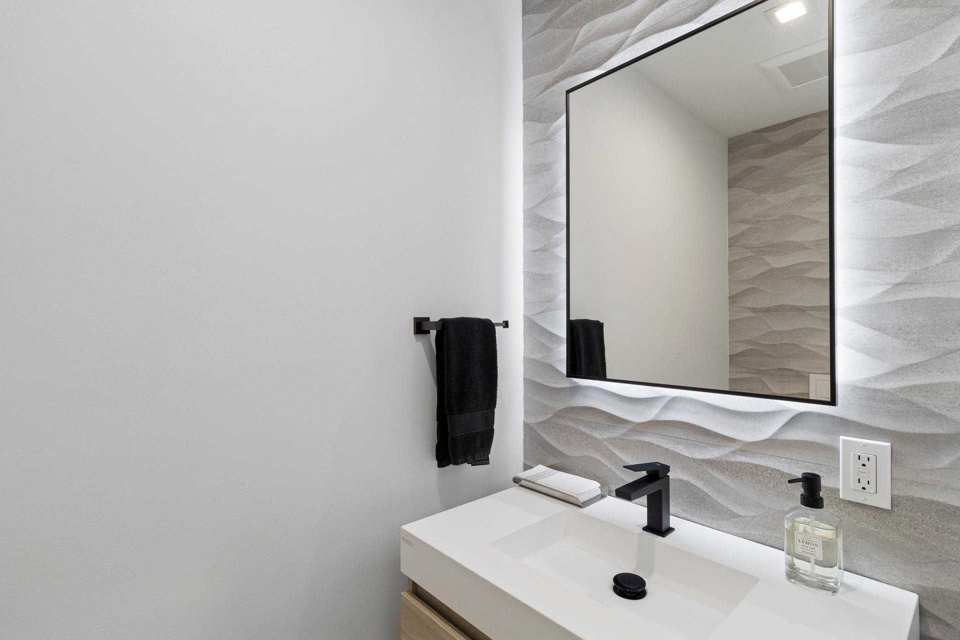 41 Cormorant Drive, Hampton Bays, NY 11946