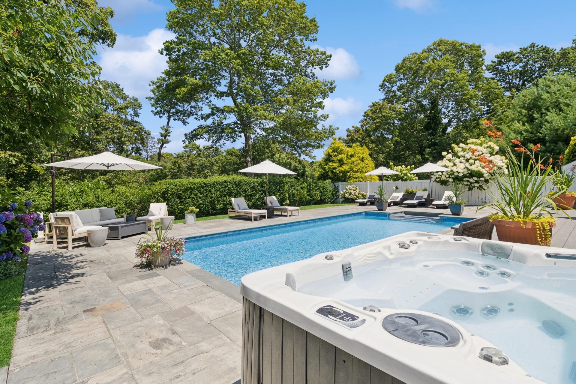 41 Cormorant Drive, Hampton Bays, NY 11946