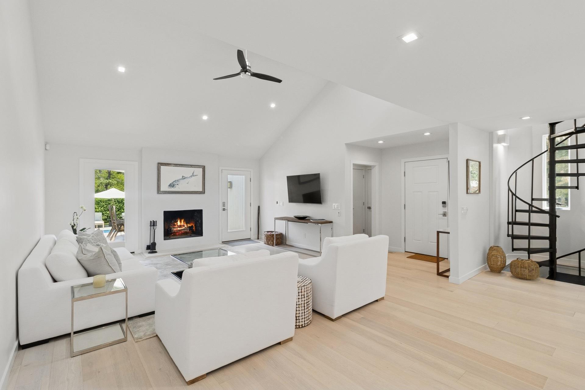 41 Cormorant Drive, Hampton Bays, NY 11946