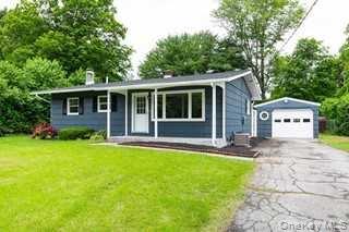 5 Sycamore Drive, Hyde Park, NY 12538