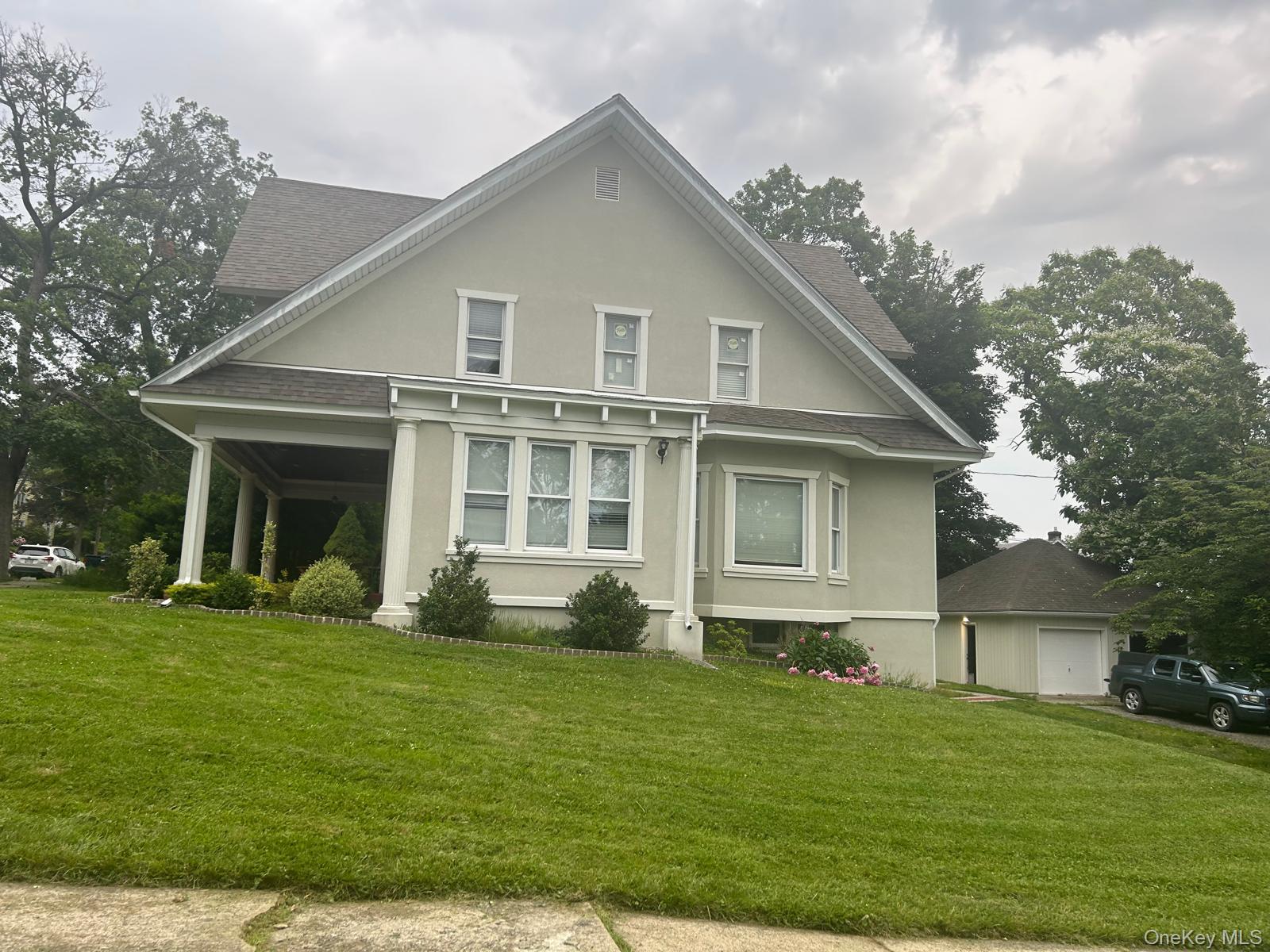 32 City Terrace N, Newburgh, NY 12550