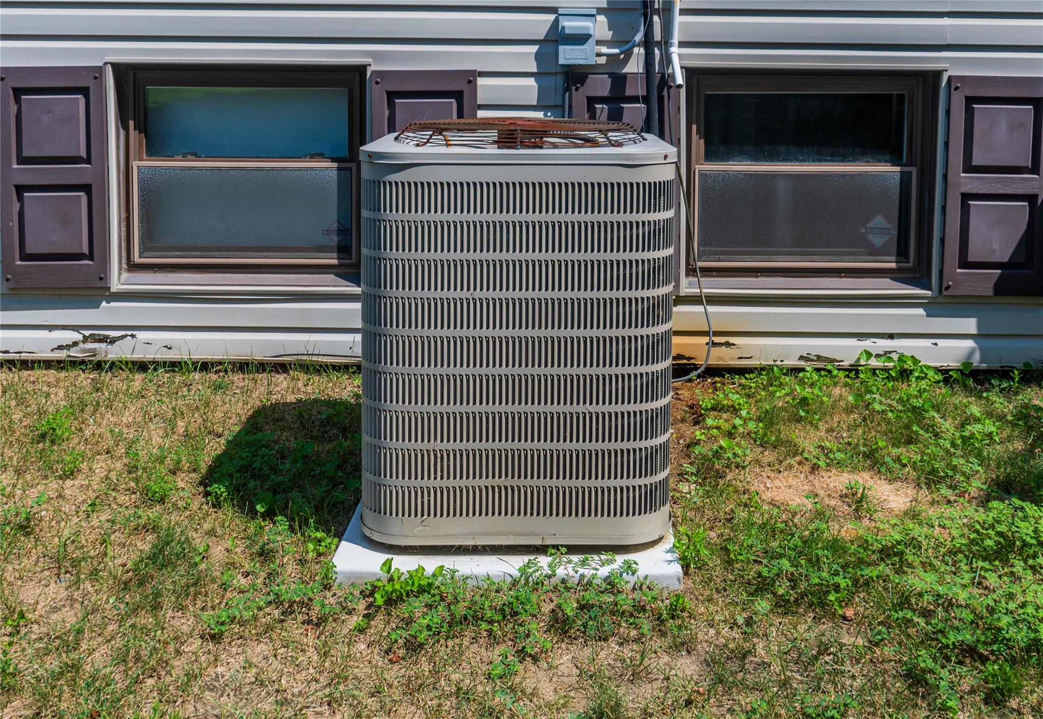 12 Oxford Road, New Windsor, NY 12553