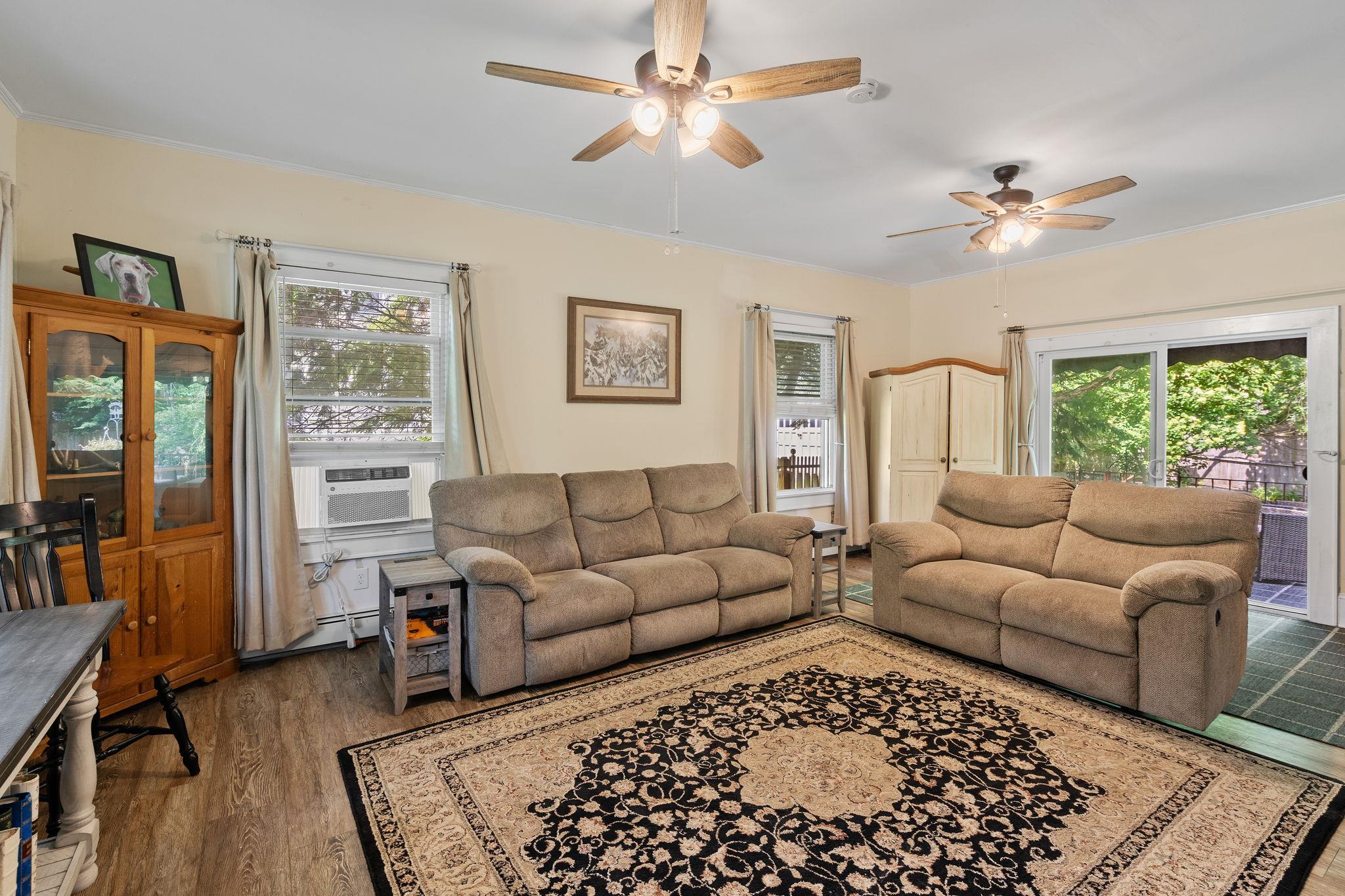 8 Hillcrest Avenue, Ellenville, NY 12428