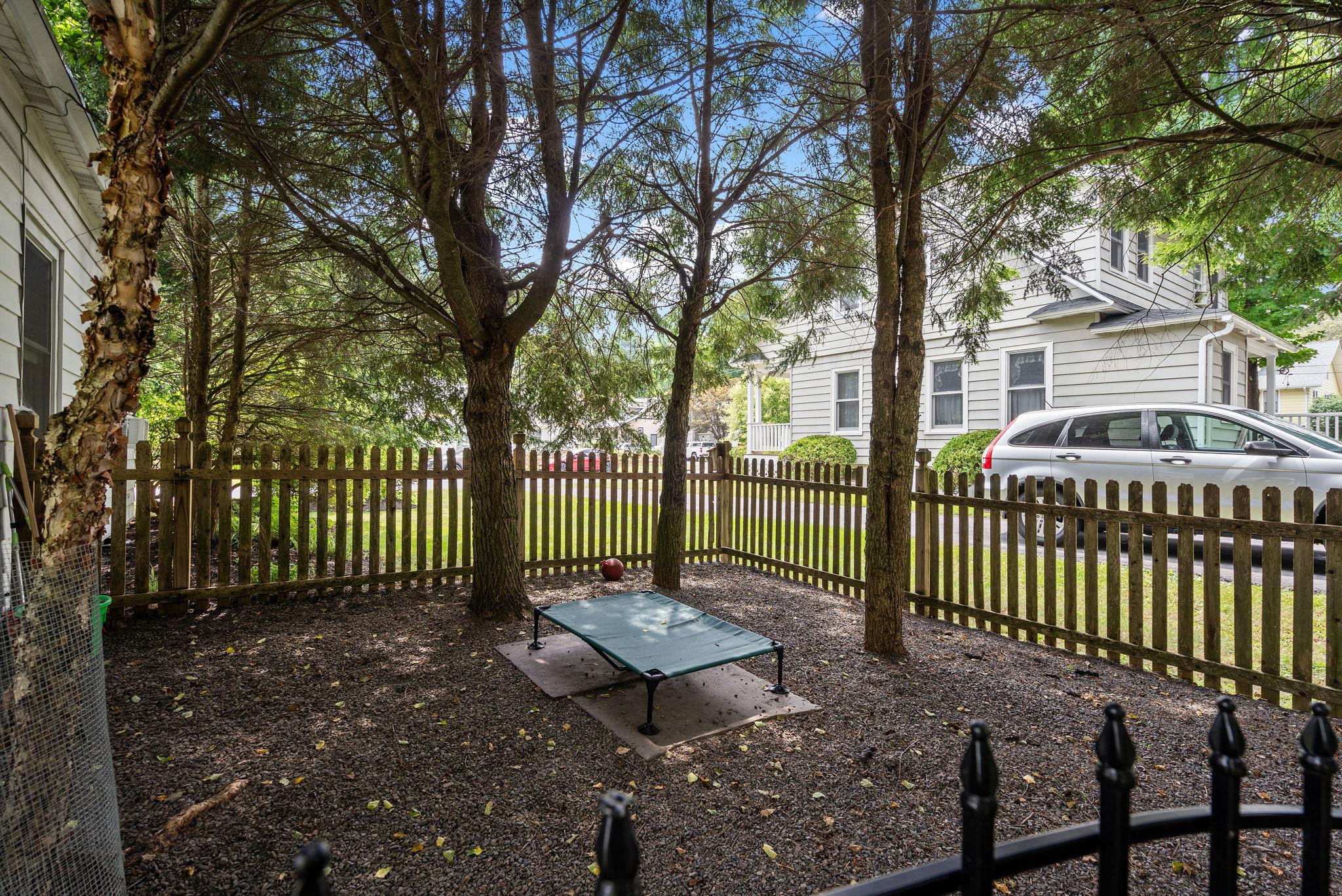 8 Hillcrest Avenue, Ellenville, NY 12428