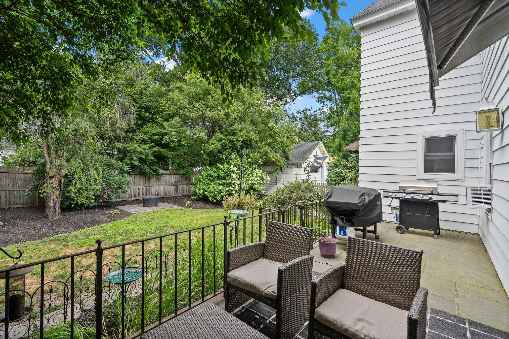 8 Hillcrest Avenue, Ellenville, NY 12428