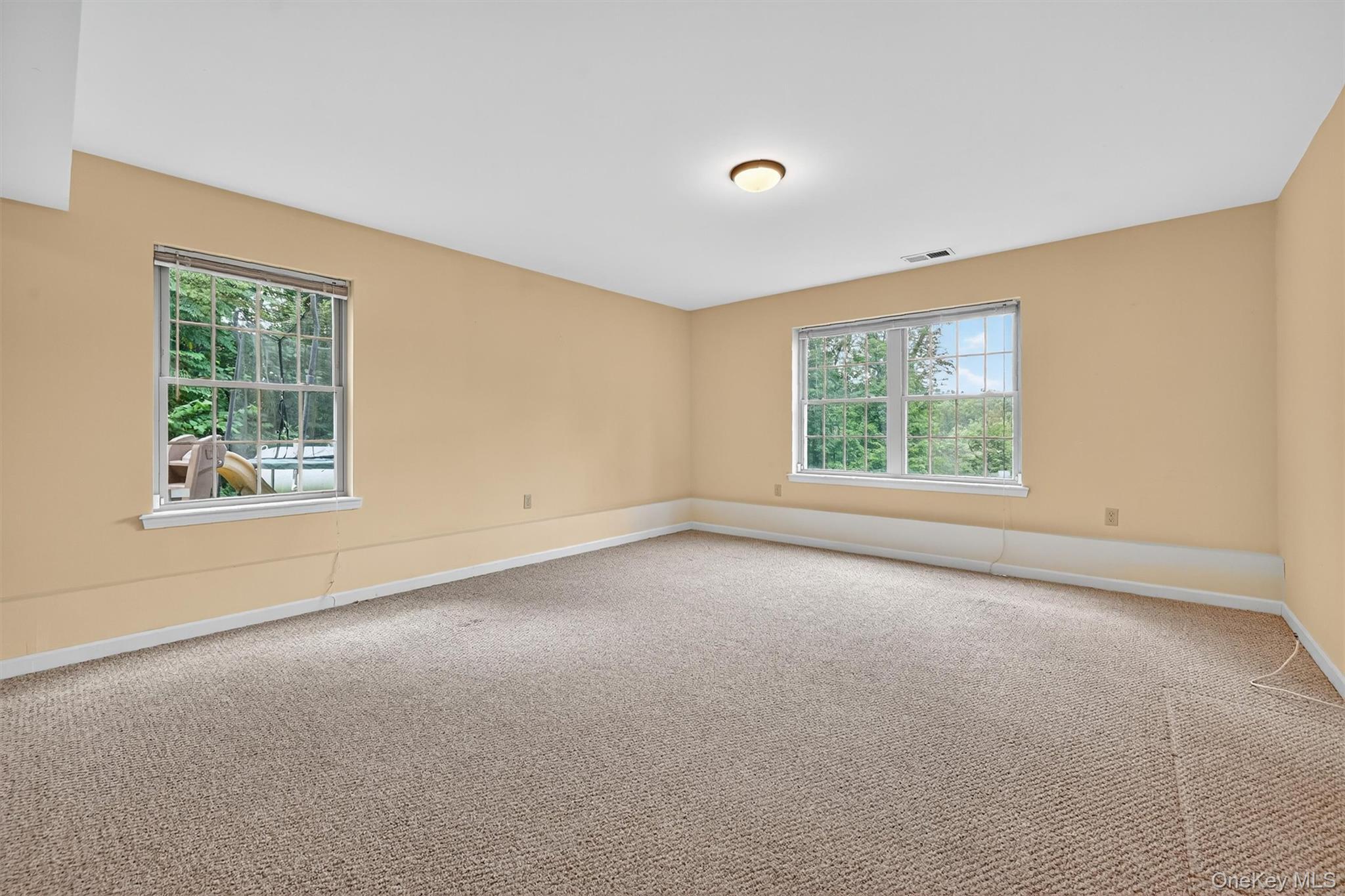 1974 St Rte 32, New Windsor, NY 12553