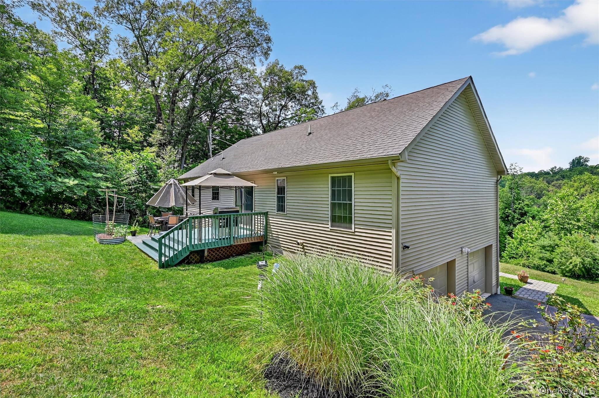 1974 St Rte 32, New Windsor, NY 12553