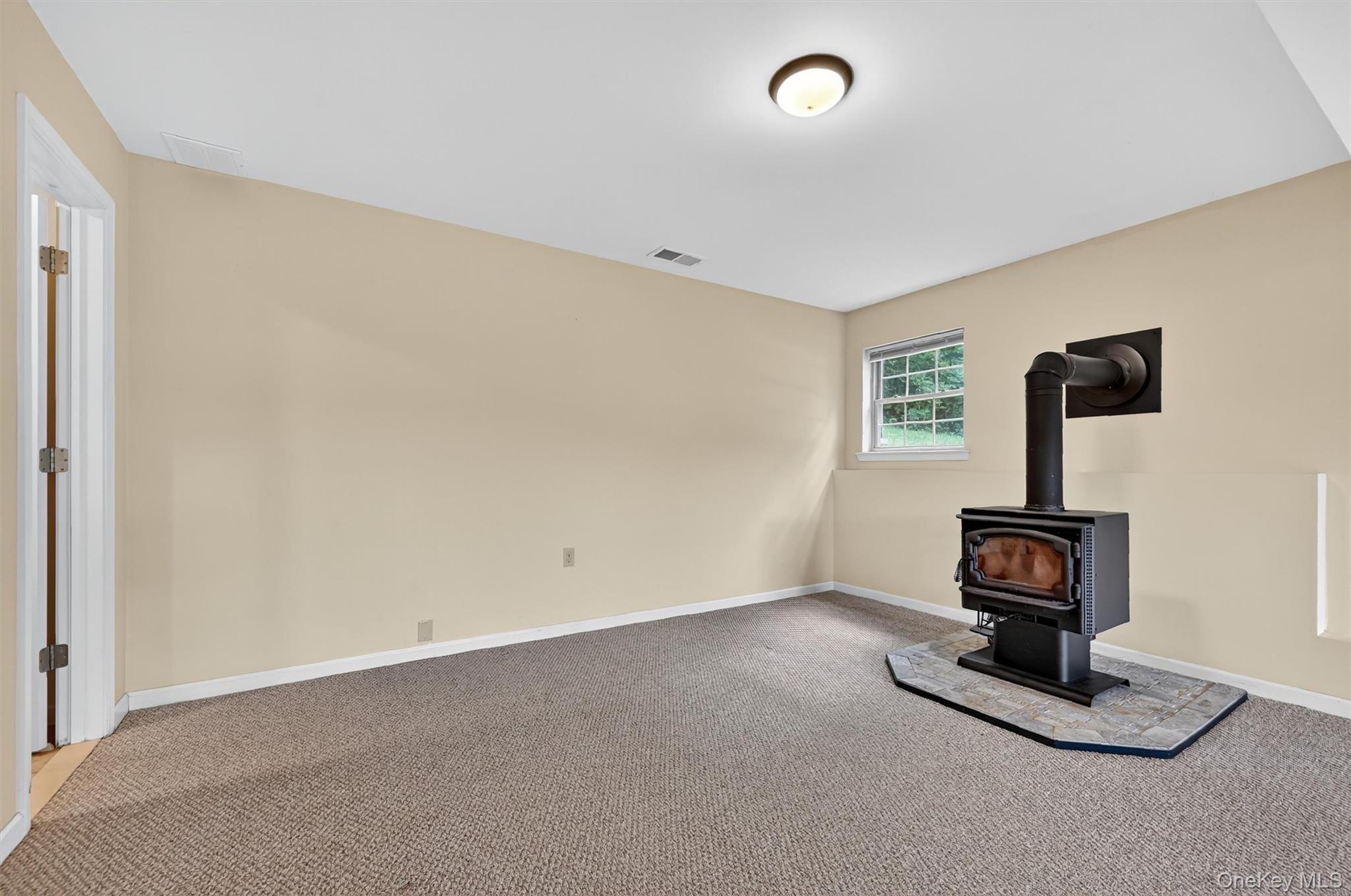 1974 St Rte 32, New Windsor, NY 12553