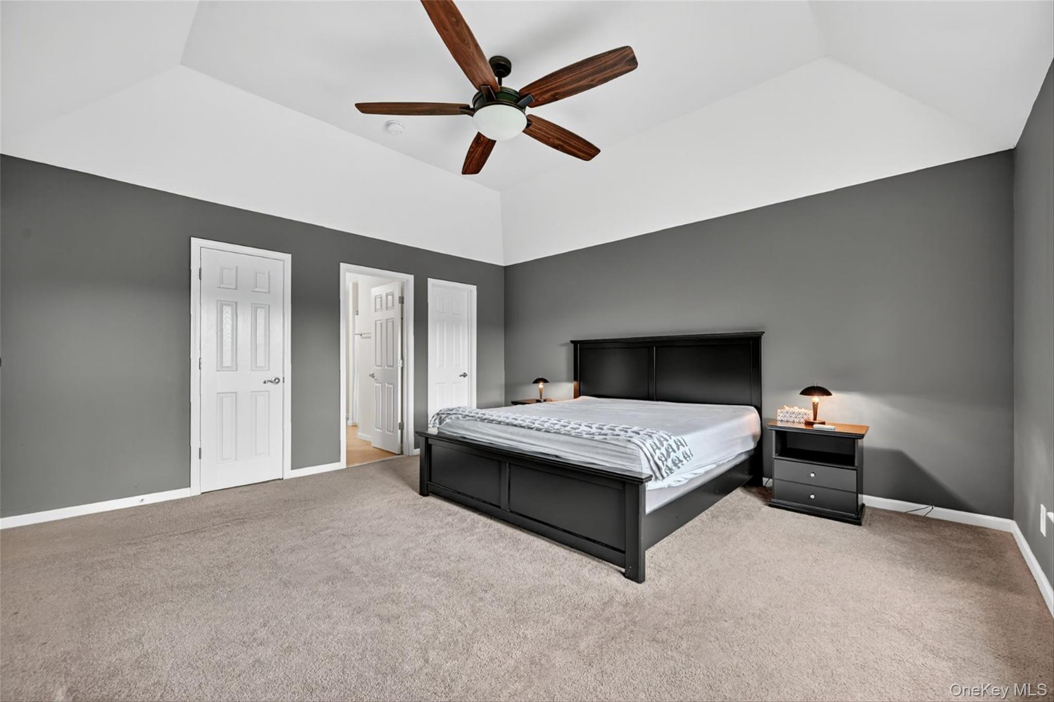 1974 St Rte 32, New Windsor, NY 12553