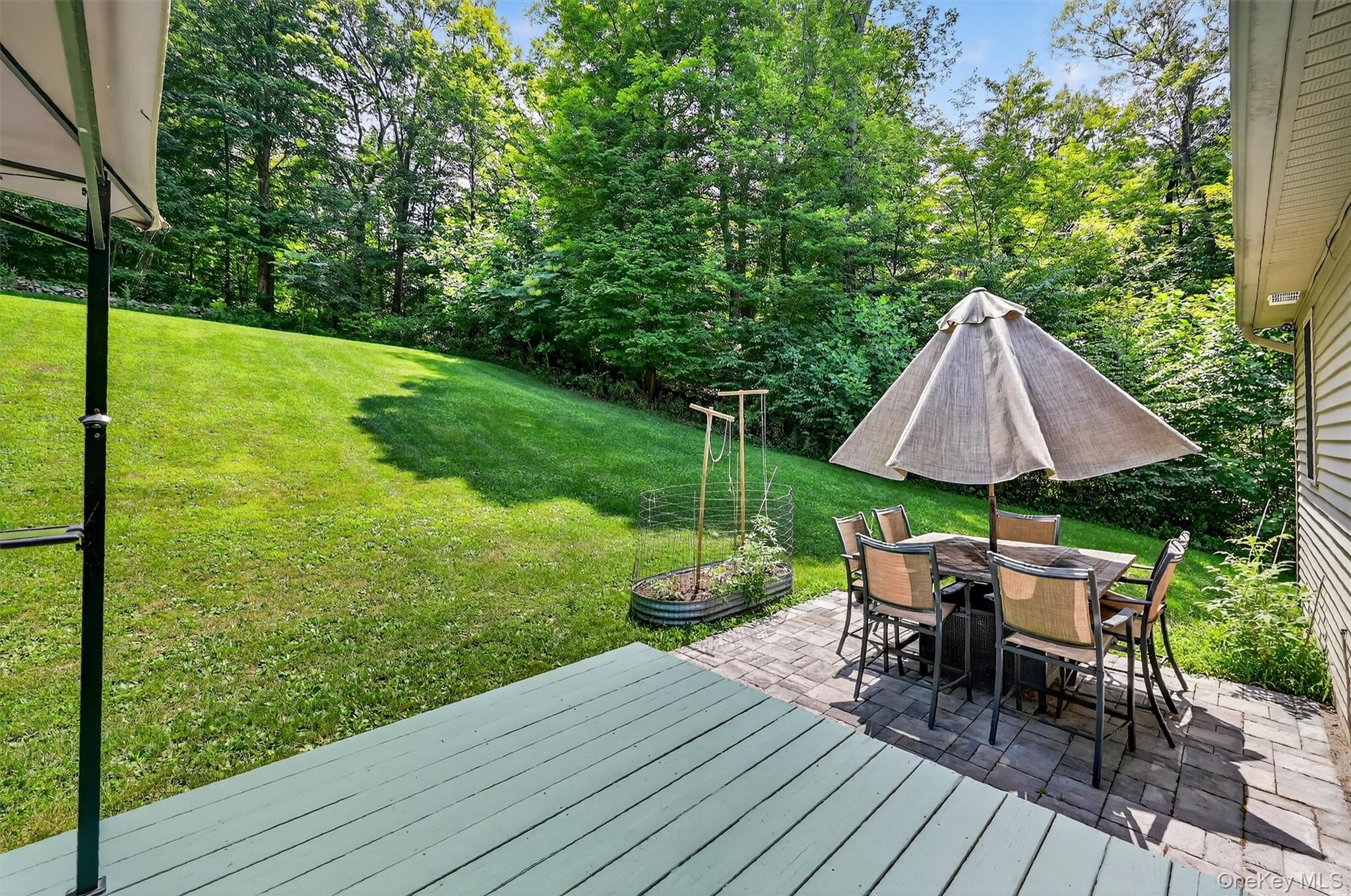 1974 St Rte 32, New Windsor, NY 12553