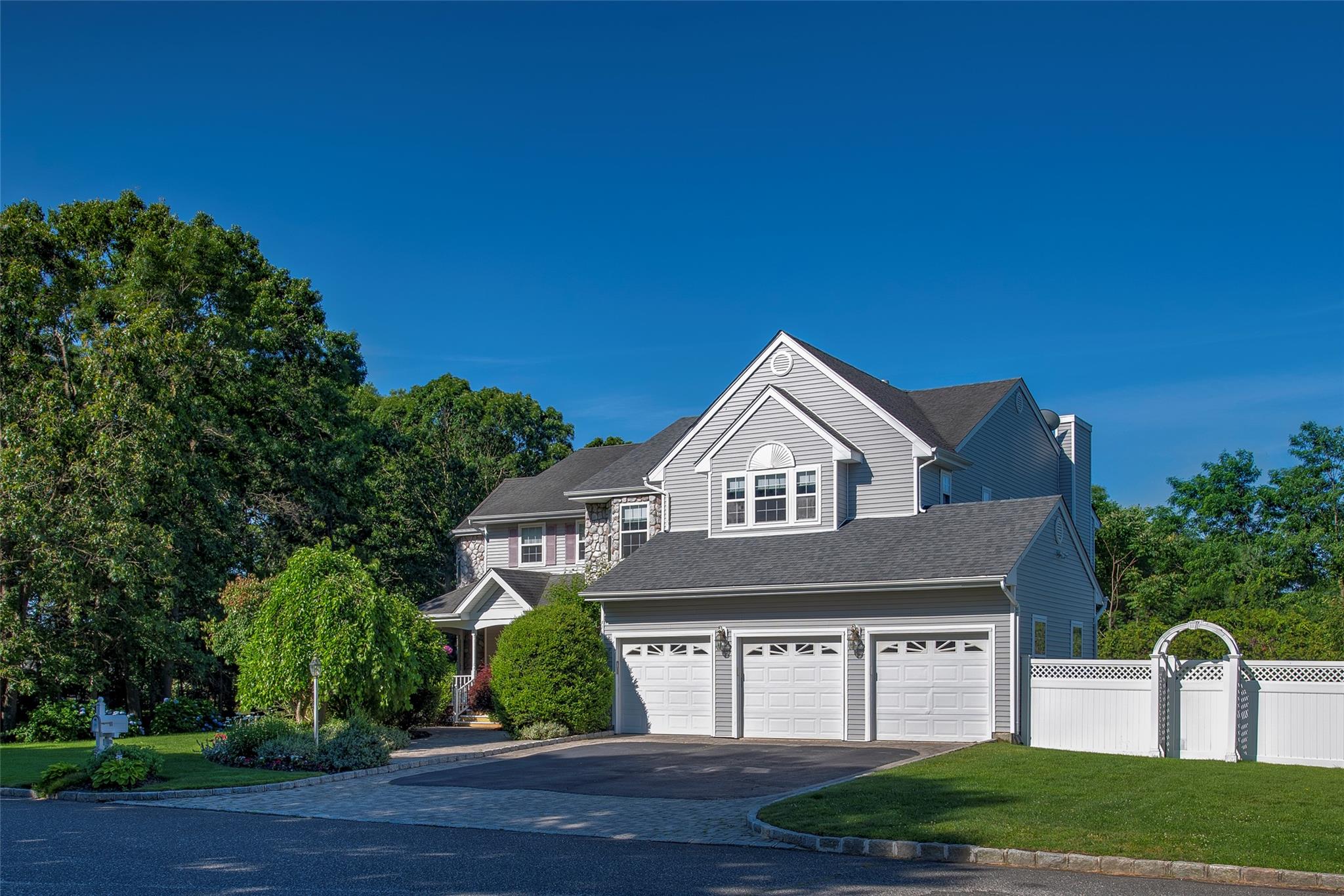 36 Province Drive, South Setauket, NY 11720