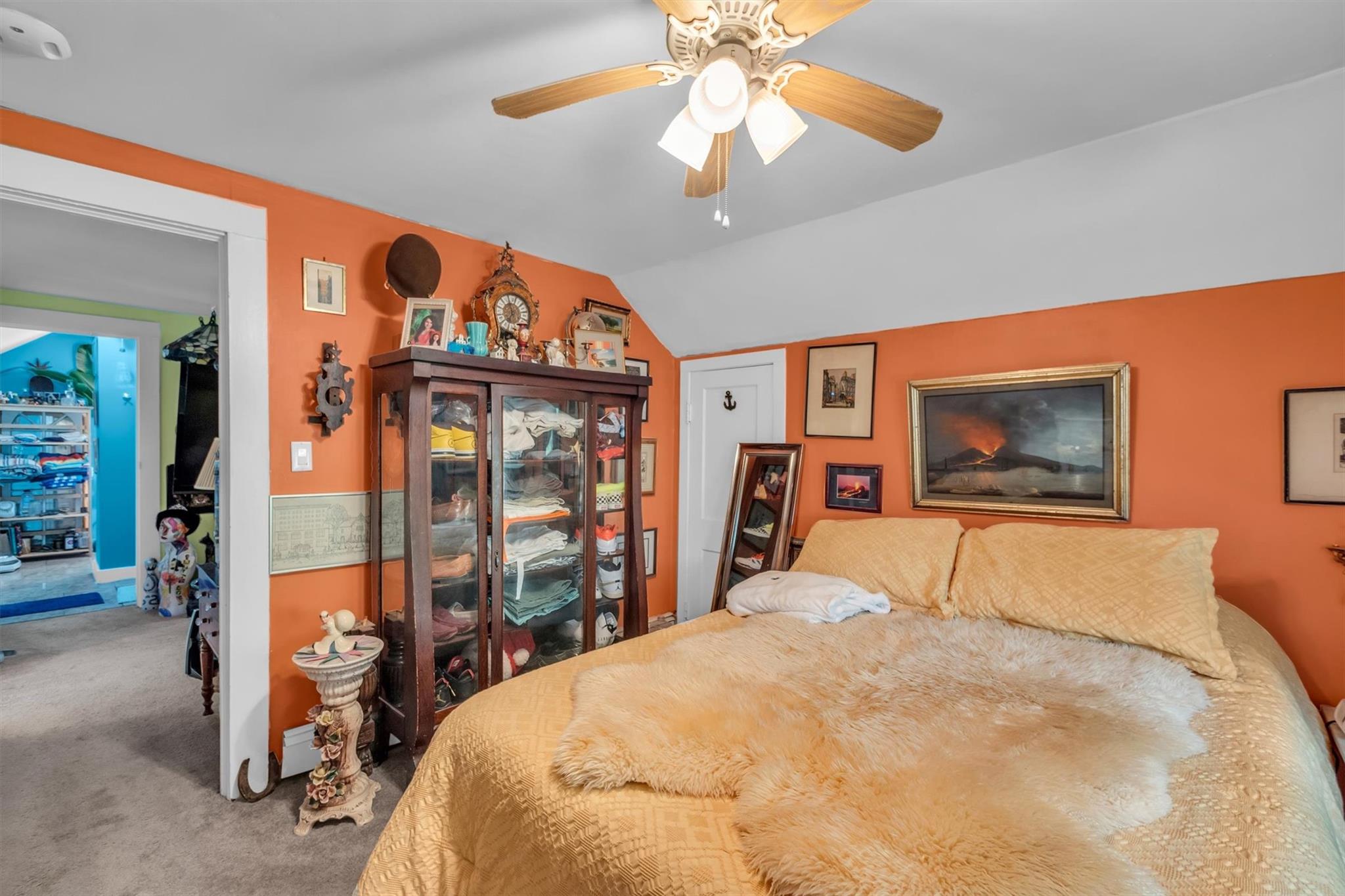 14 Gilbert Street, Patchogue, NY 11772