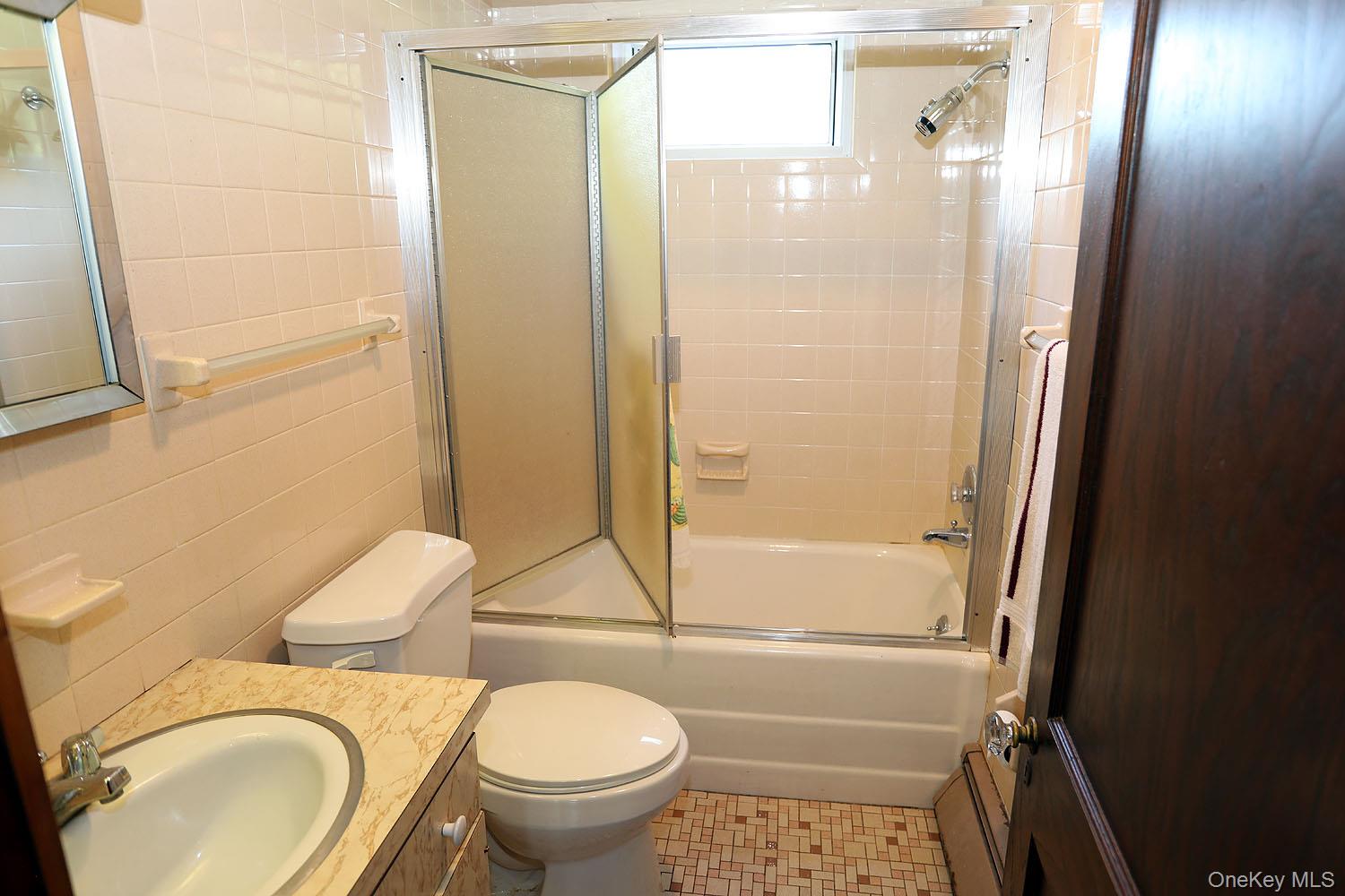 1779 Shandelee Road, Youngsville, NY 12758