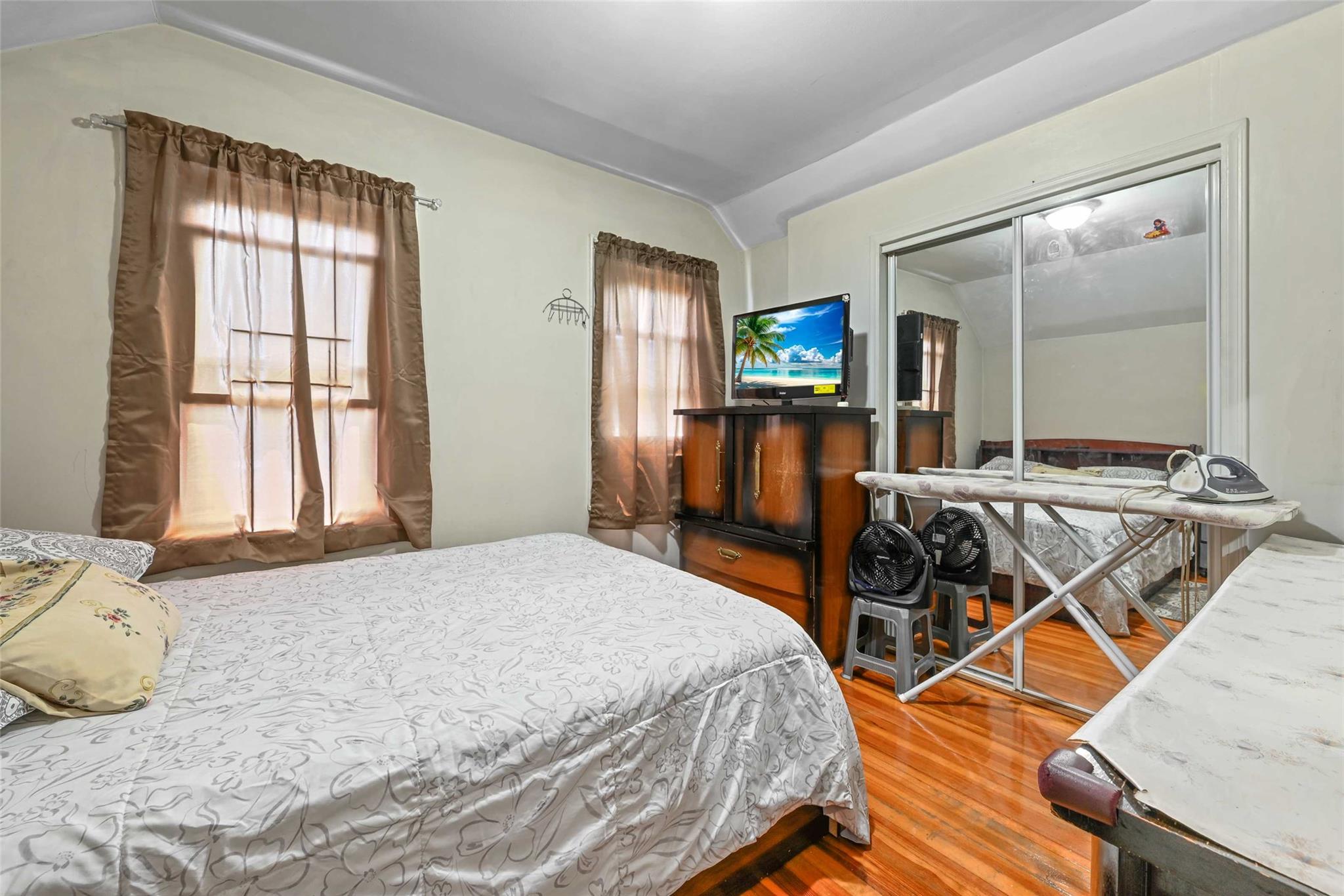 13814 111th Avenue, Jamaica, NY 11435