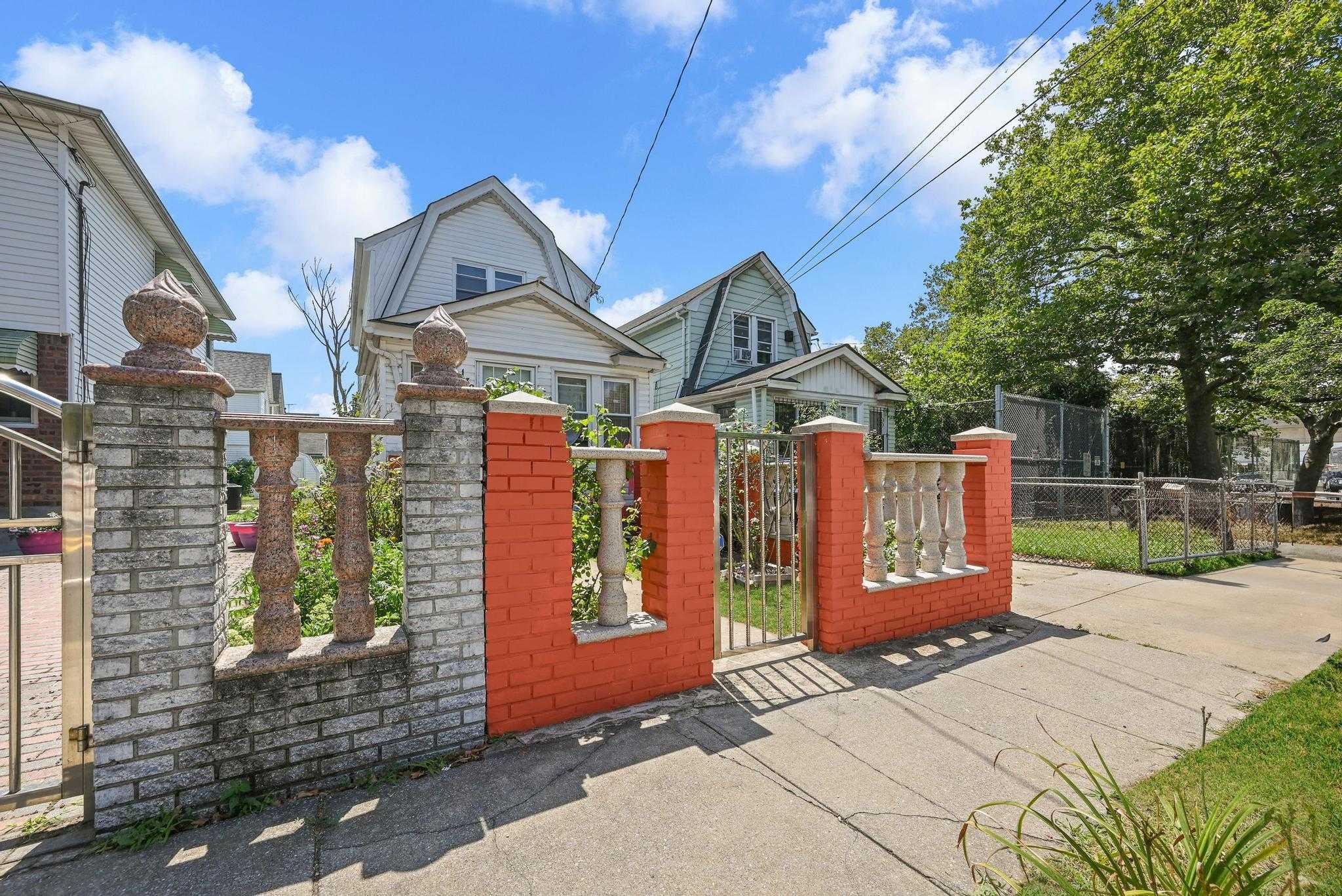 13814 111th Avenue, Jamaica, NY 11435